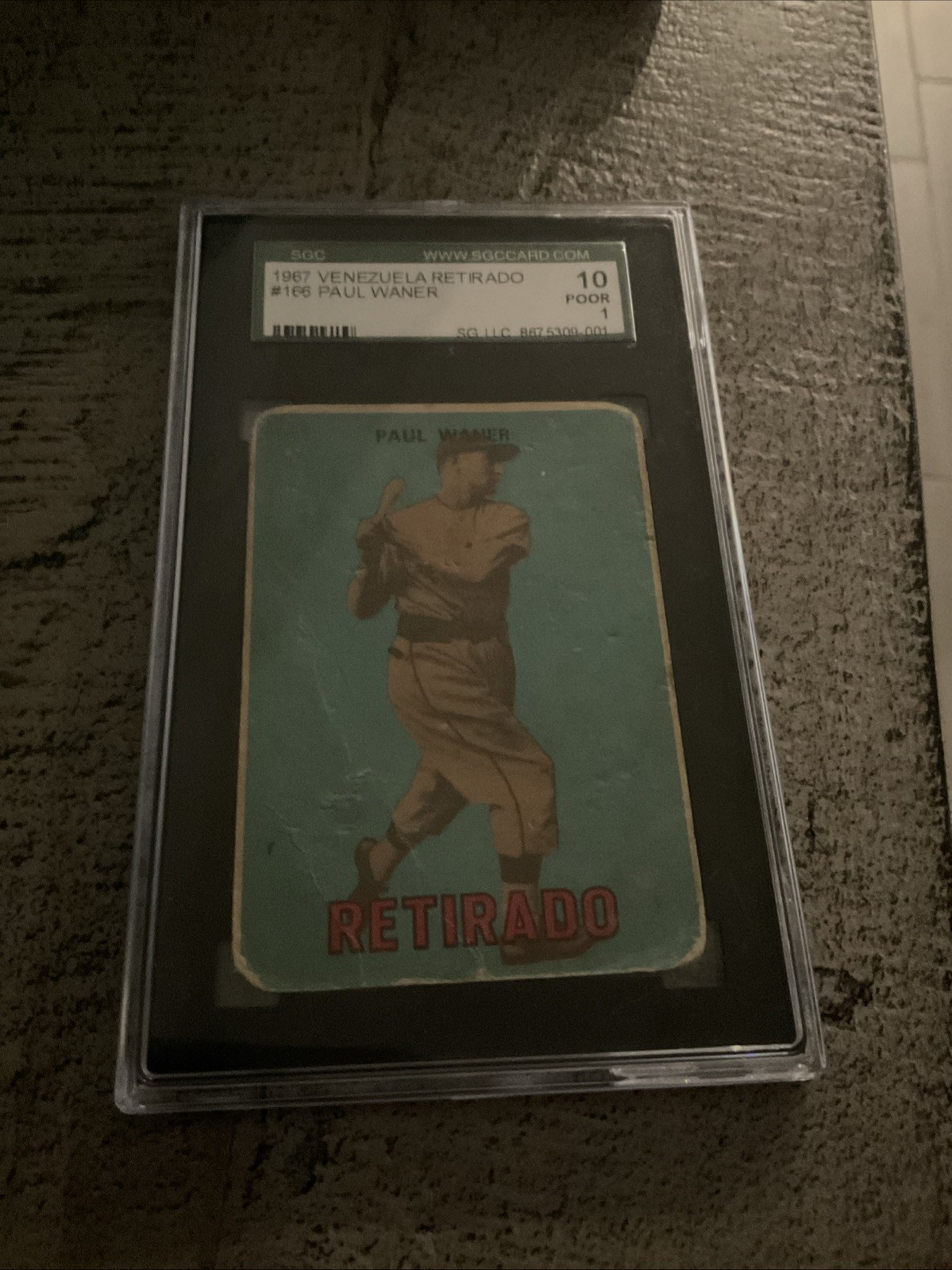 1967 Venezuelan Topps #166 Paul Waner Retirado SGC 1