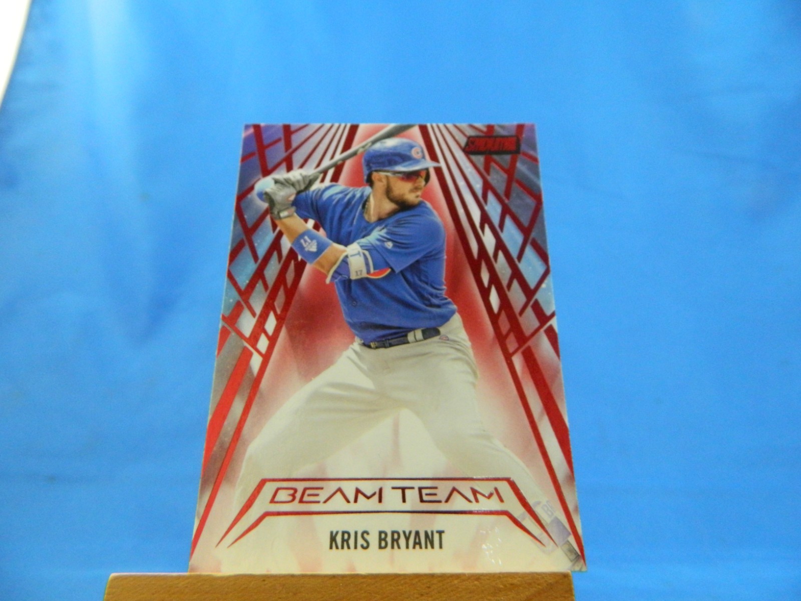 Kris Bryant Stadium Club 2018 Beam Team Red
