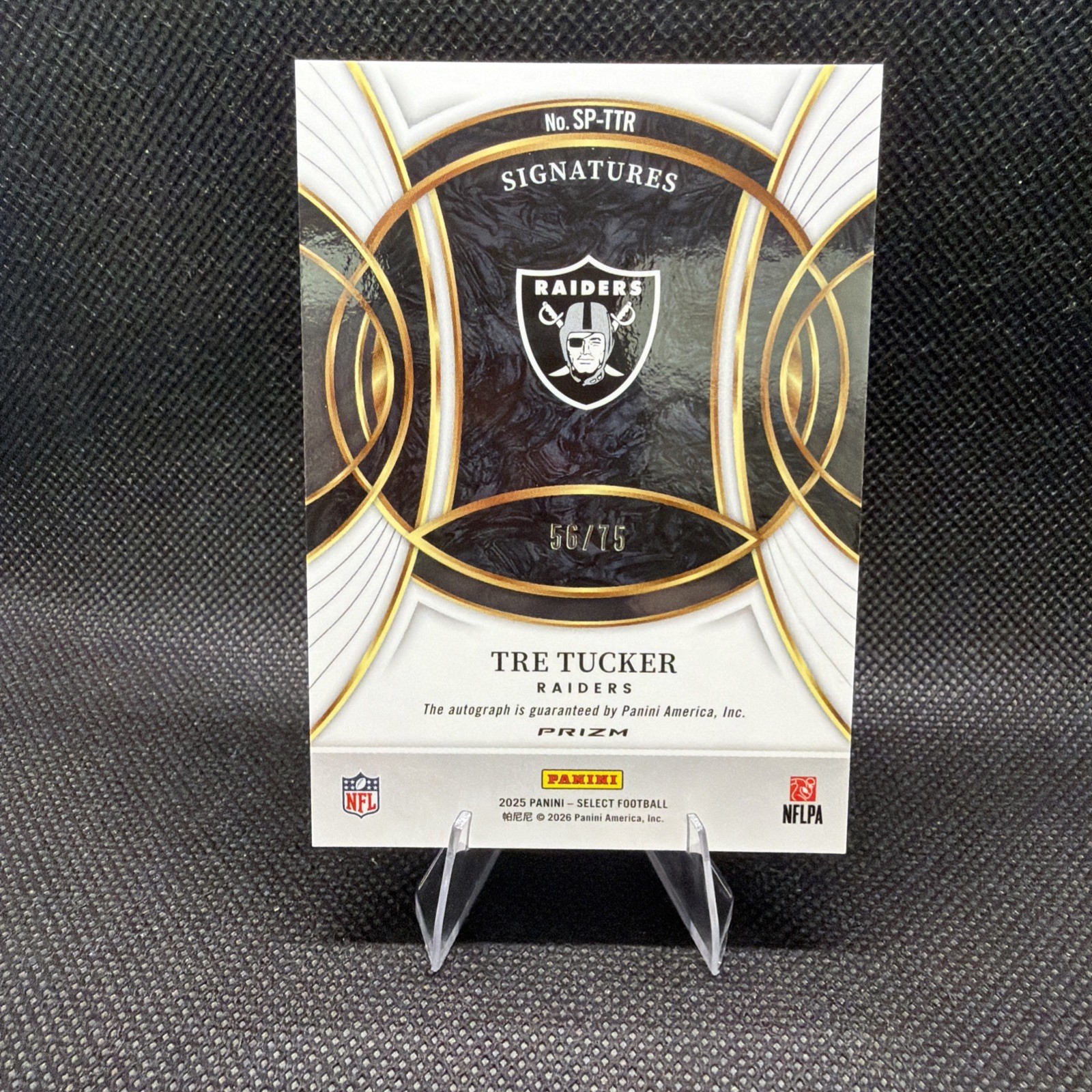 2025 Panini Select – Signatures Tre Tucker #SP-TTR Maroon Prizm /75 (AU)