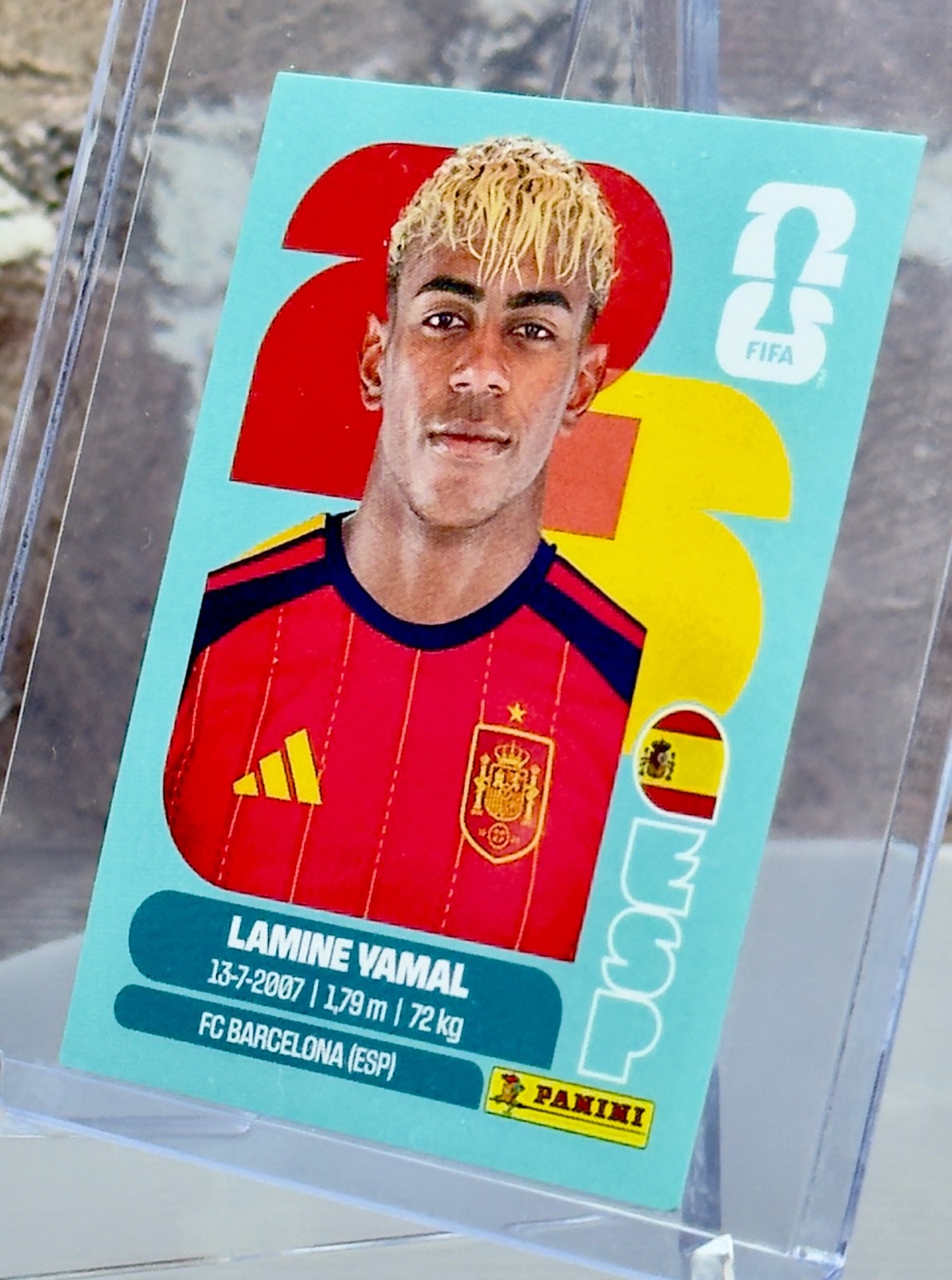 2026 Panini FIFA Sticker Lamine Yamal ESP 15 – Latin BORDERLESS FC Barcelona