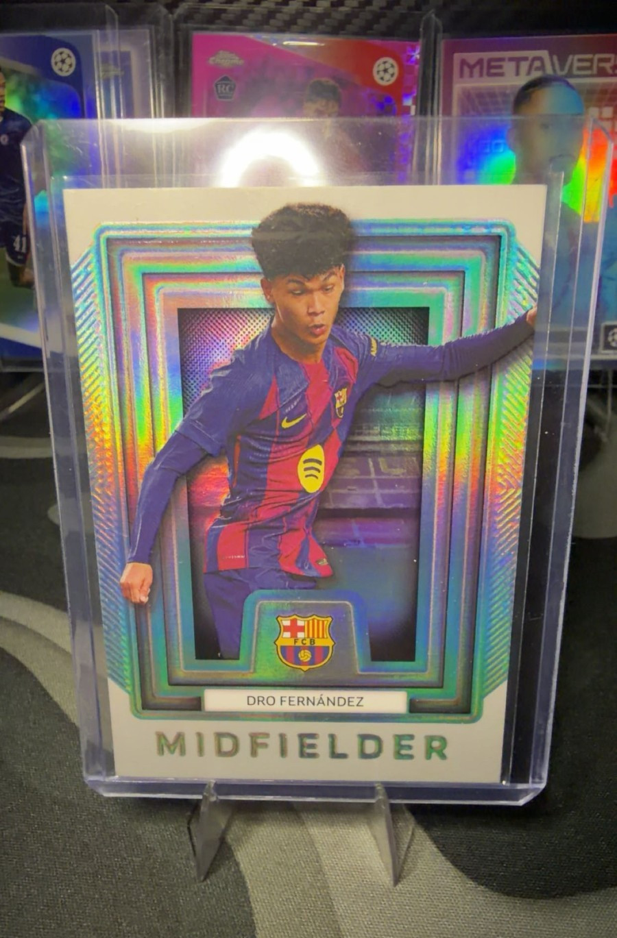 Dro Fernandez (NUMBERED) – Futera Platinum Barcelona Midfielder Refractor /39