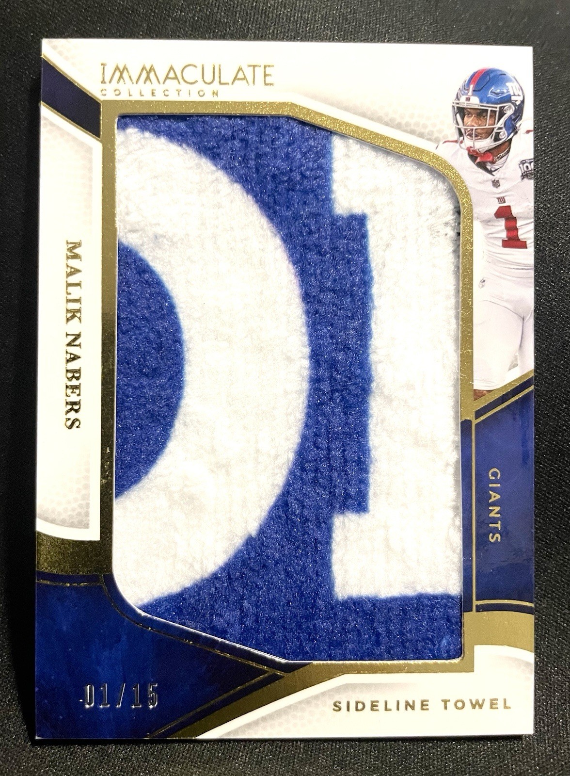 1 /15 🔥 Malik Nabers Sideline Towel Giants Patch 2025 Panini Immaculate