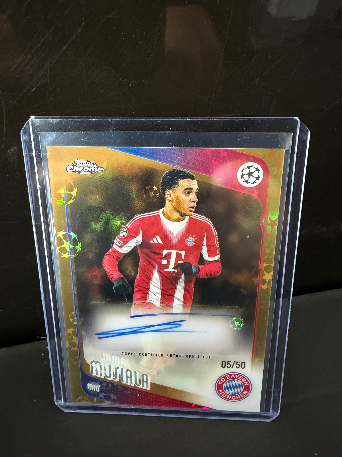 Jamal Musiala Topps 2025-2026 EUFA Gold Logo Fractor /50 Auto