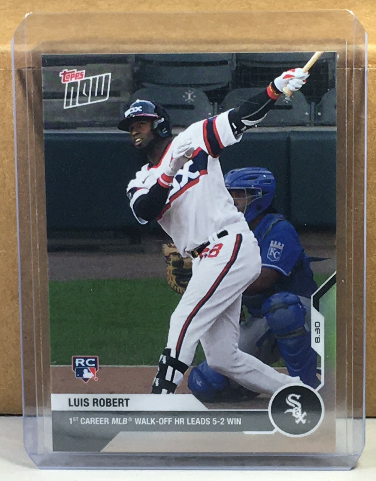 2020 TOPPS NOW #177 LUIS ROBERT WHITE SOX ROOKIE 1st WALK-OFF HR Print Run 6100