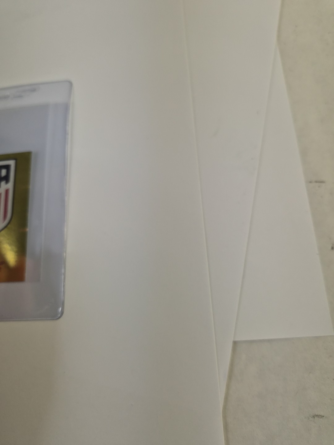 2022 Panini World Cup Qatar GOLD Sticker Team USA Crest Gray Back, Gem Mint 10