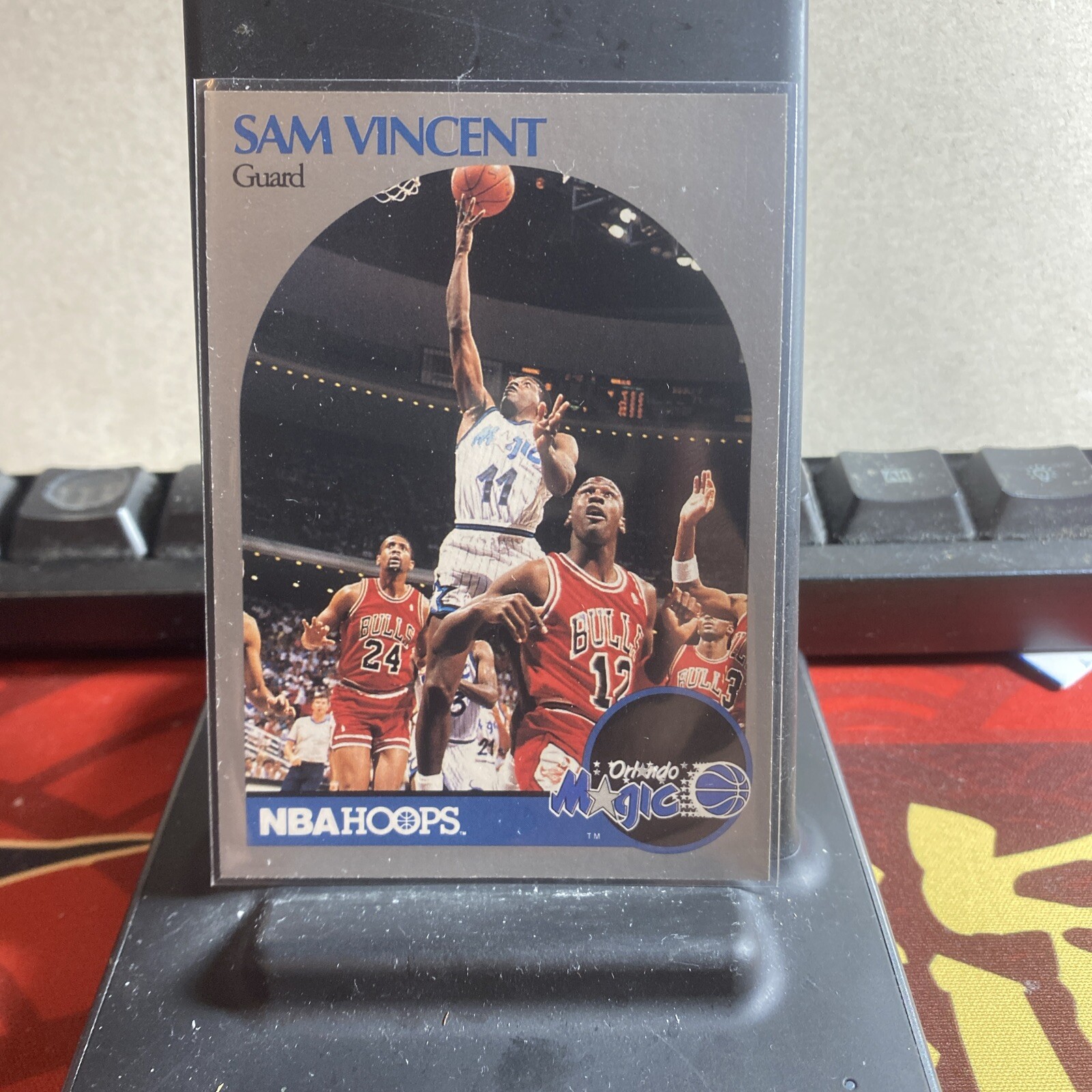 1990-91 NBA Hoops Sam Vincent- Michael Jordan Wearing #12 Jersey #223