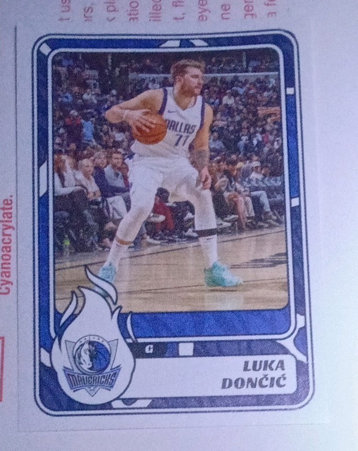 Panini 2023-24 Luka Dončić #294 Dallas Mavericks Base Set NBA Basketball
