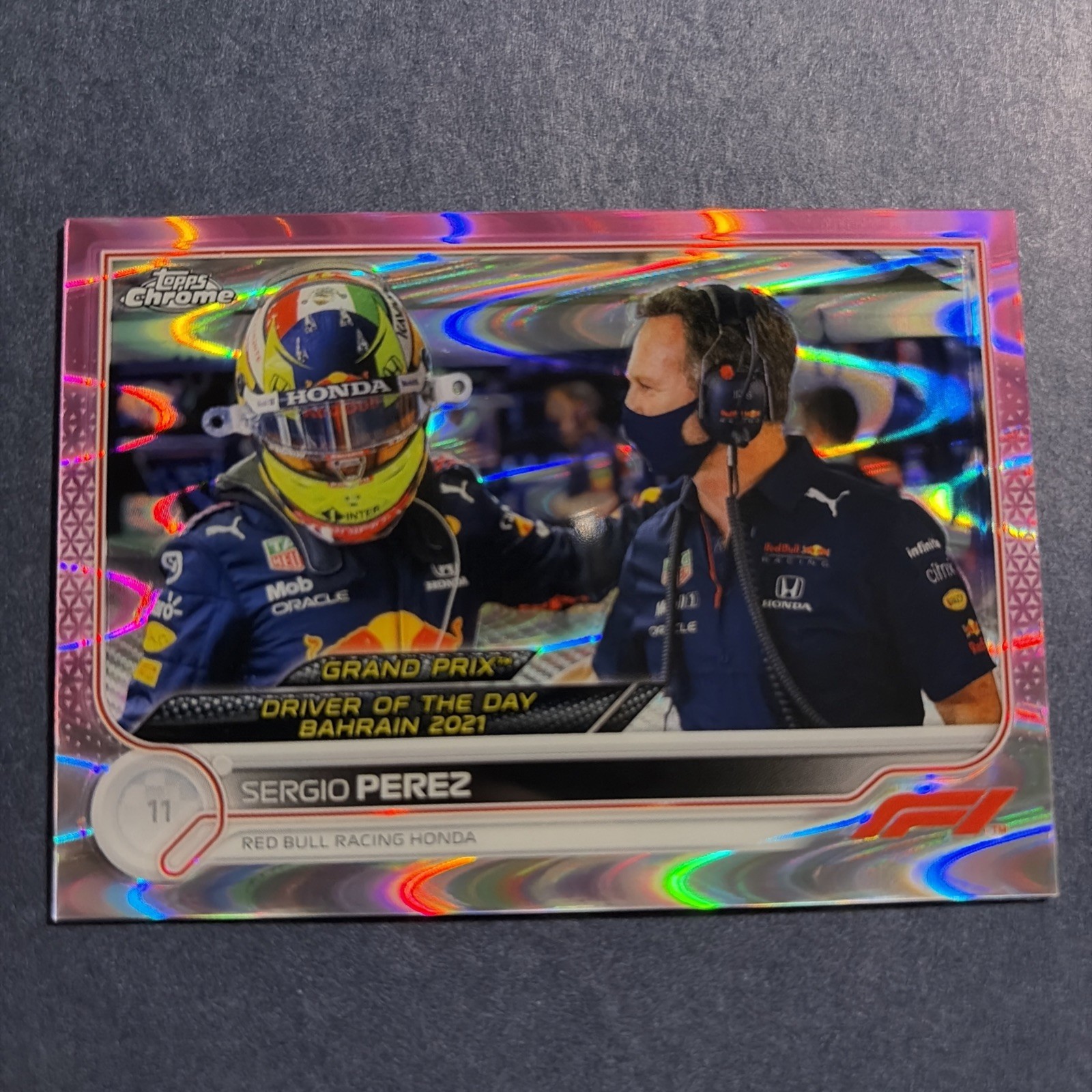 2022 Topps Chrome Formula 1 Pink Refractors #173 Sergio Perez #/75 – RED BULL