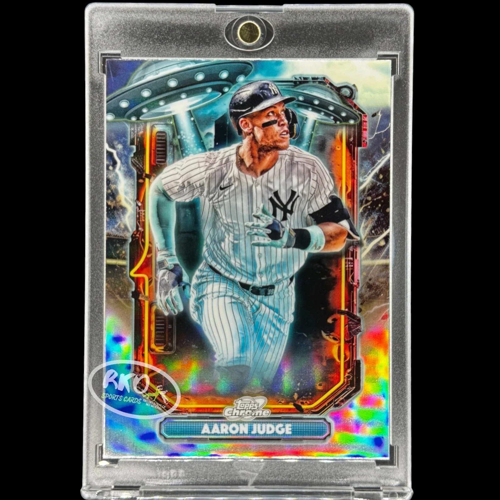 Aaron Judge RARE SPACE REFRACTOR INVESTMENT CARD CHROME SP YANKEES MVP MINT
