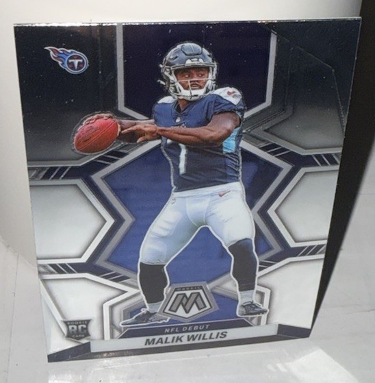 2022 Panini Mosaic – NFL Debut Silver Prizm #272 Malik Willis (RC)