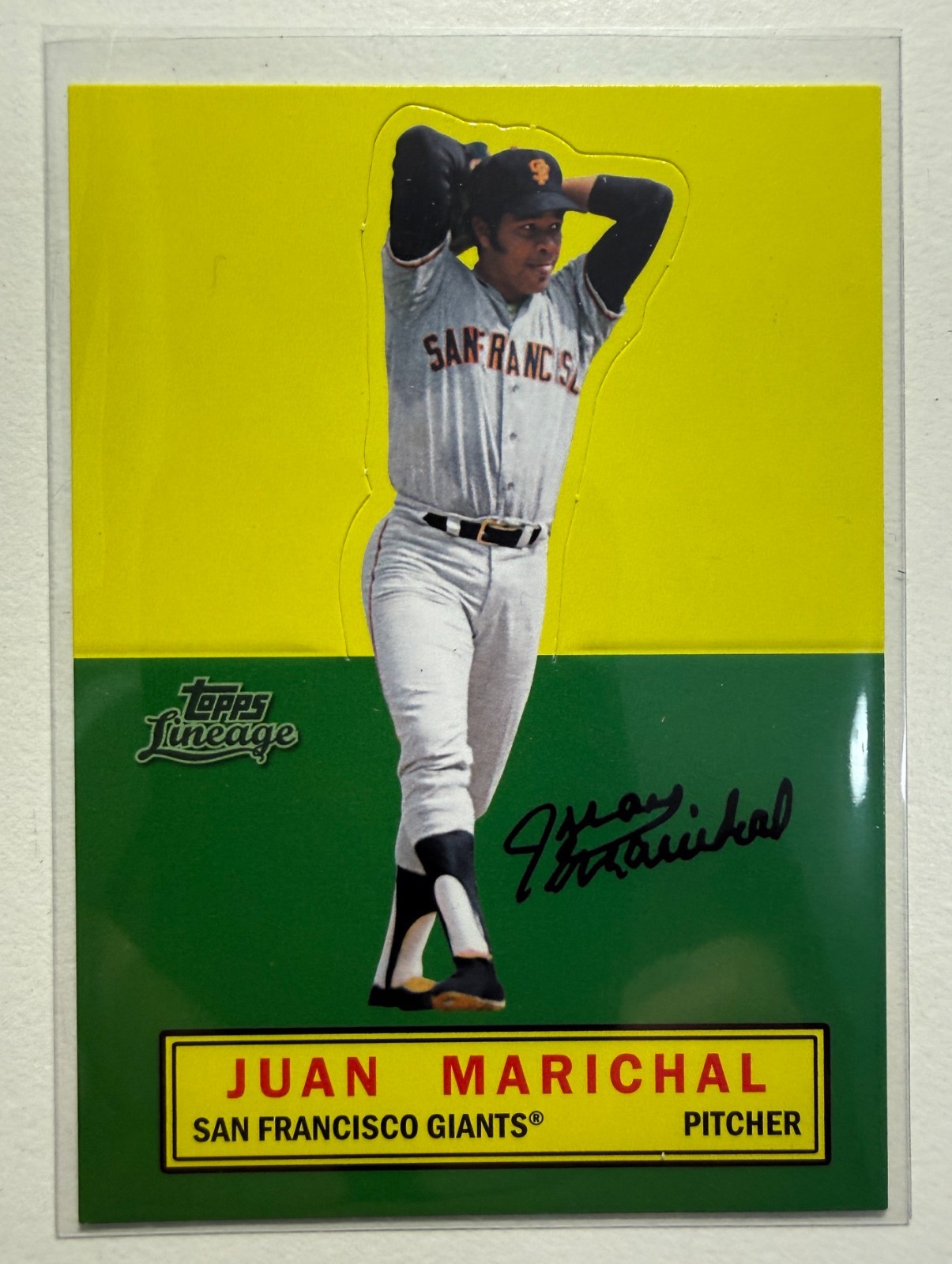 2011 Topps Lineage – Juan Marichal stand up