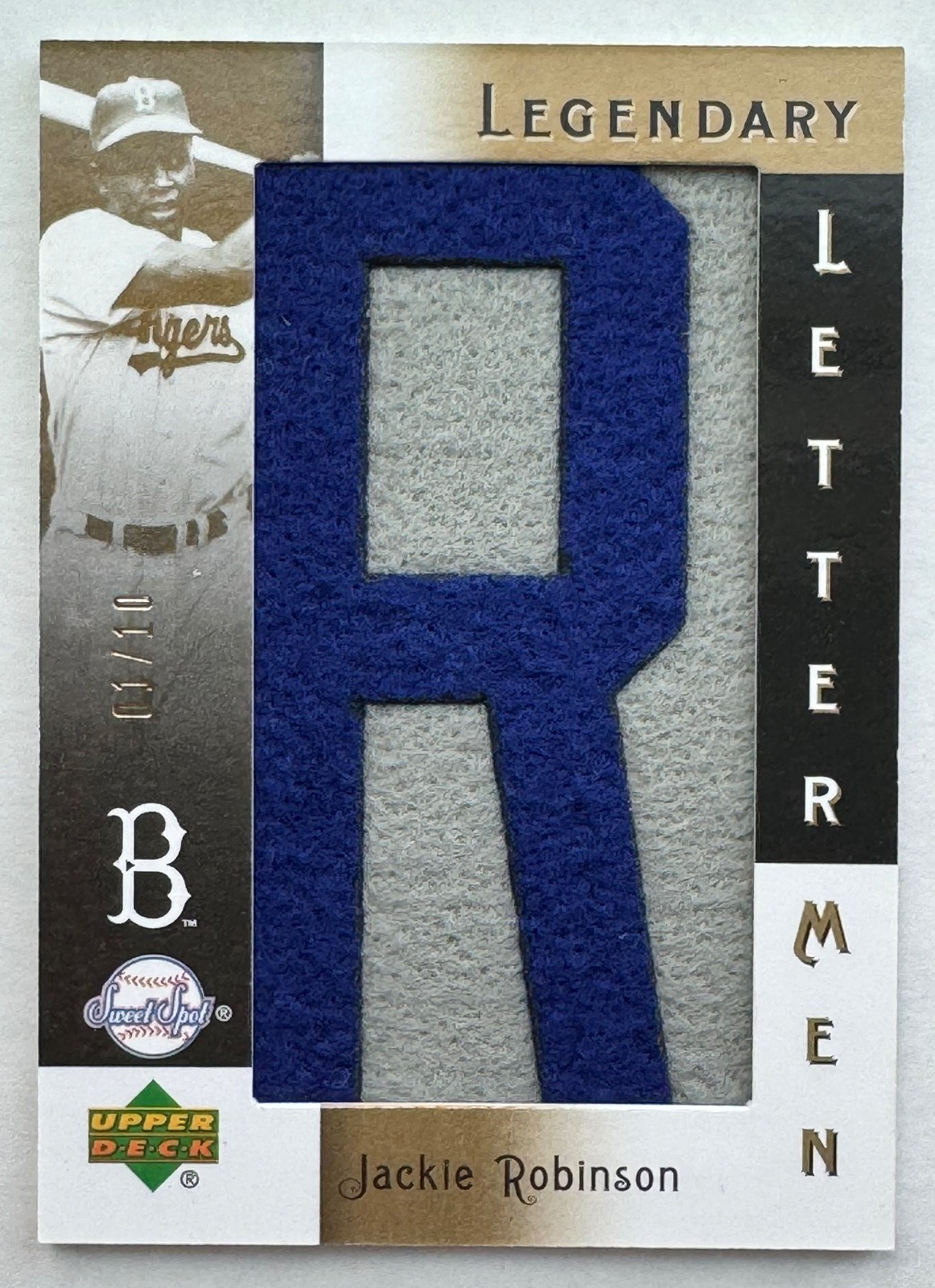 2007 Jackie Robinson – Patch Letter R – # 1/10 – Upper Deck Legendary Lettermen