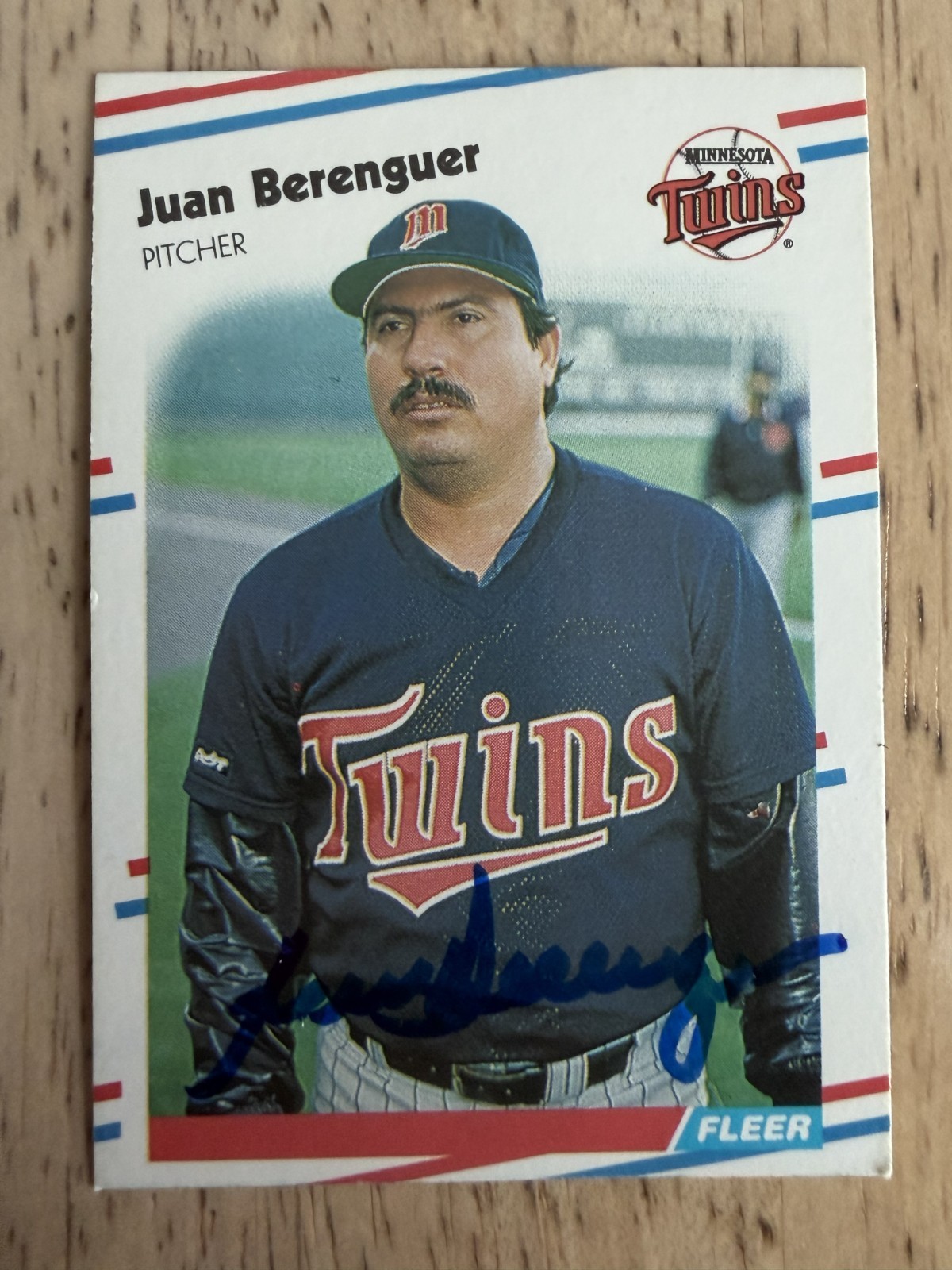 YOU PICK – 1988 FLEER BASEBALL AUTOGRAPHED CARD – FREE SHIPPING