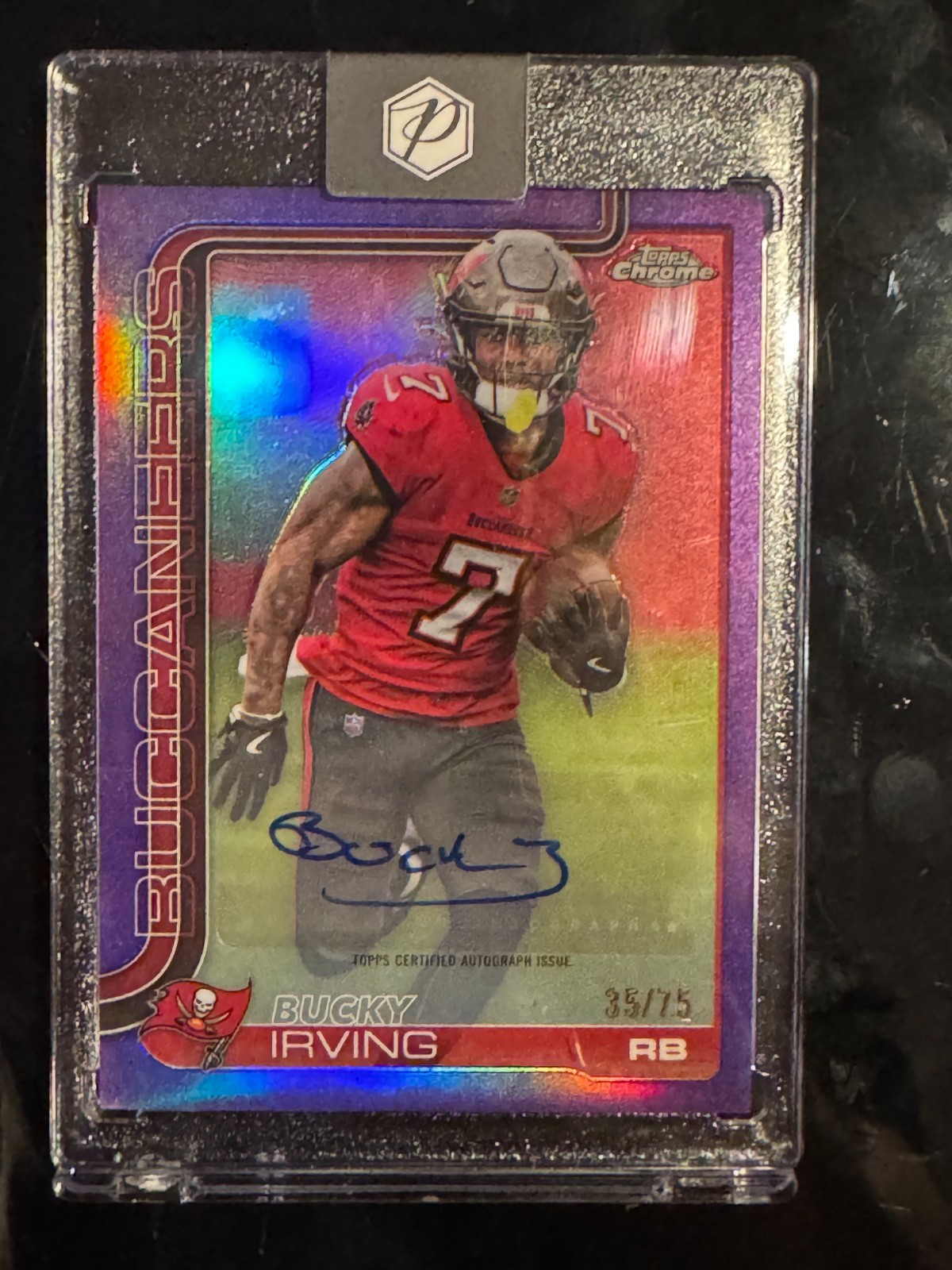 2025 Topps Chrome – Autographs Bucky Irving #BA-BI Pink Refractor /250 (AU)