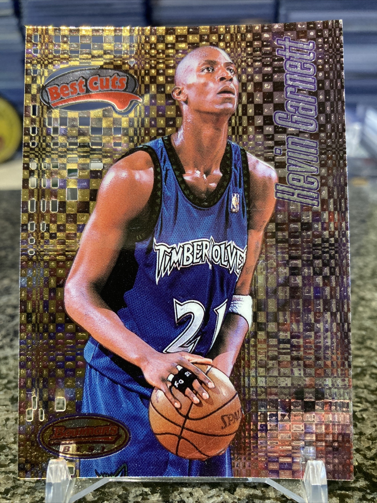 1997-98 Bowman’s Best Cuts BC5 Kevin Garnett Die-Cut Foil Refractor Insert SP!!!