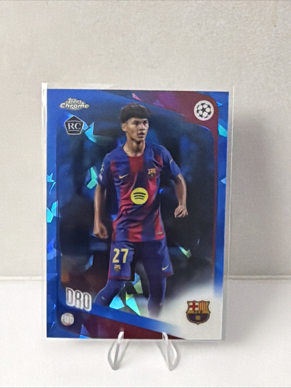 2025-26 Topps UEFA Sapphire Edition – Pedro Dro Fernandez Sapphire Refractor RC