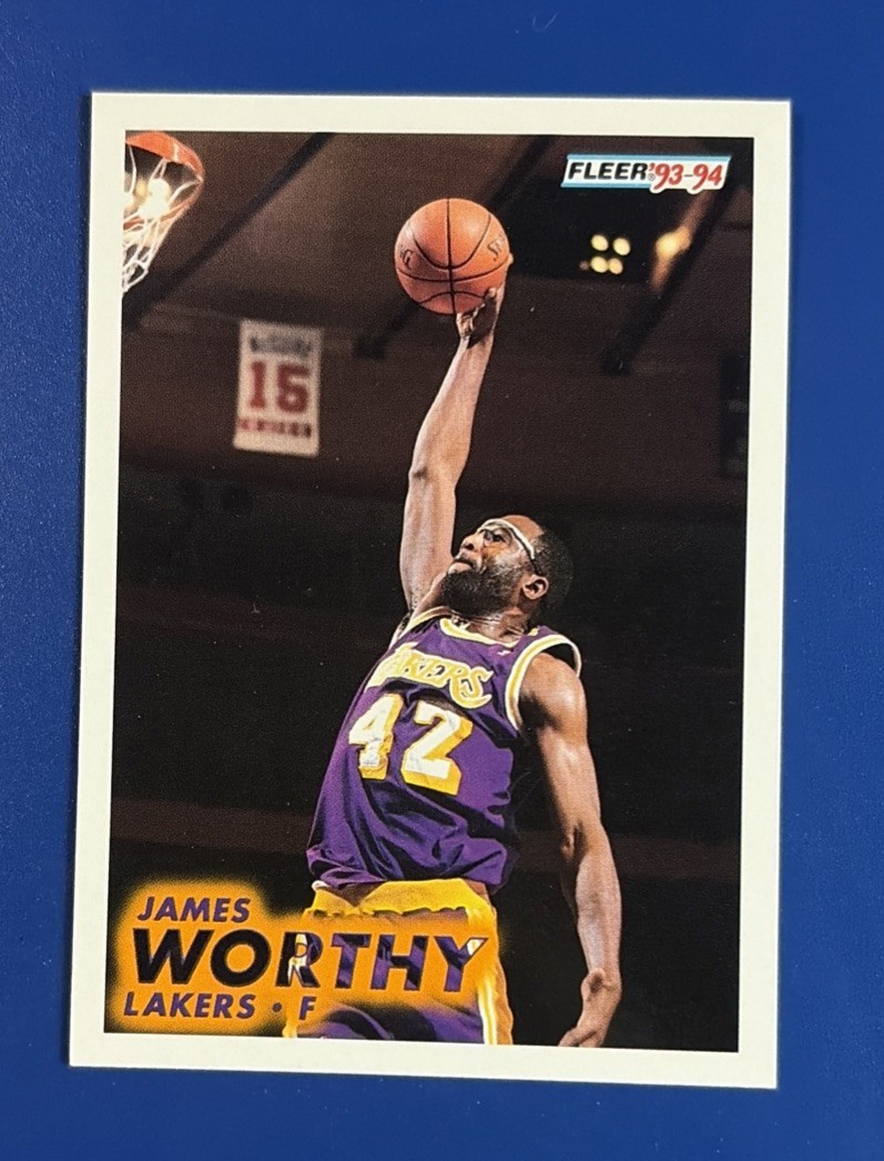 1993-94 Fleer Basketball James Worthy Los Angeles Lakers #105