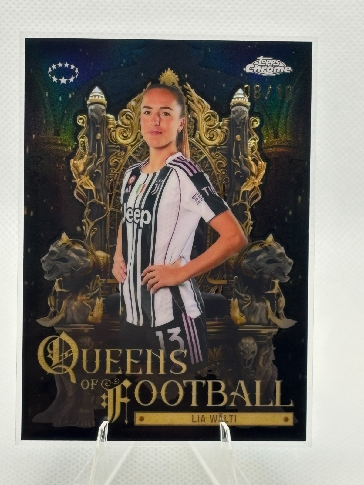 2025-26 Topps Chrome Women’s UWCL Queens of Football #QF-17 /10 Juve