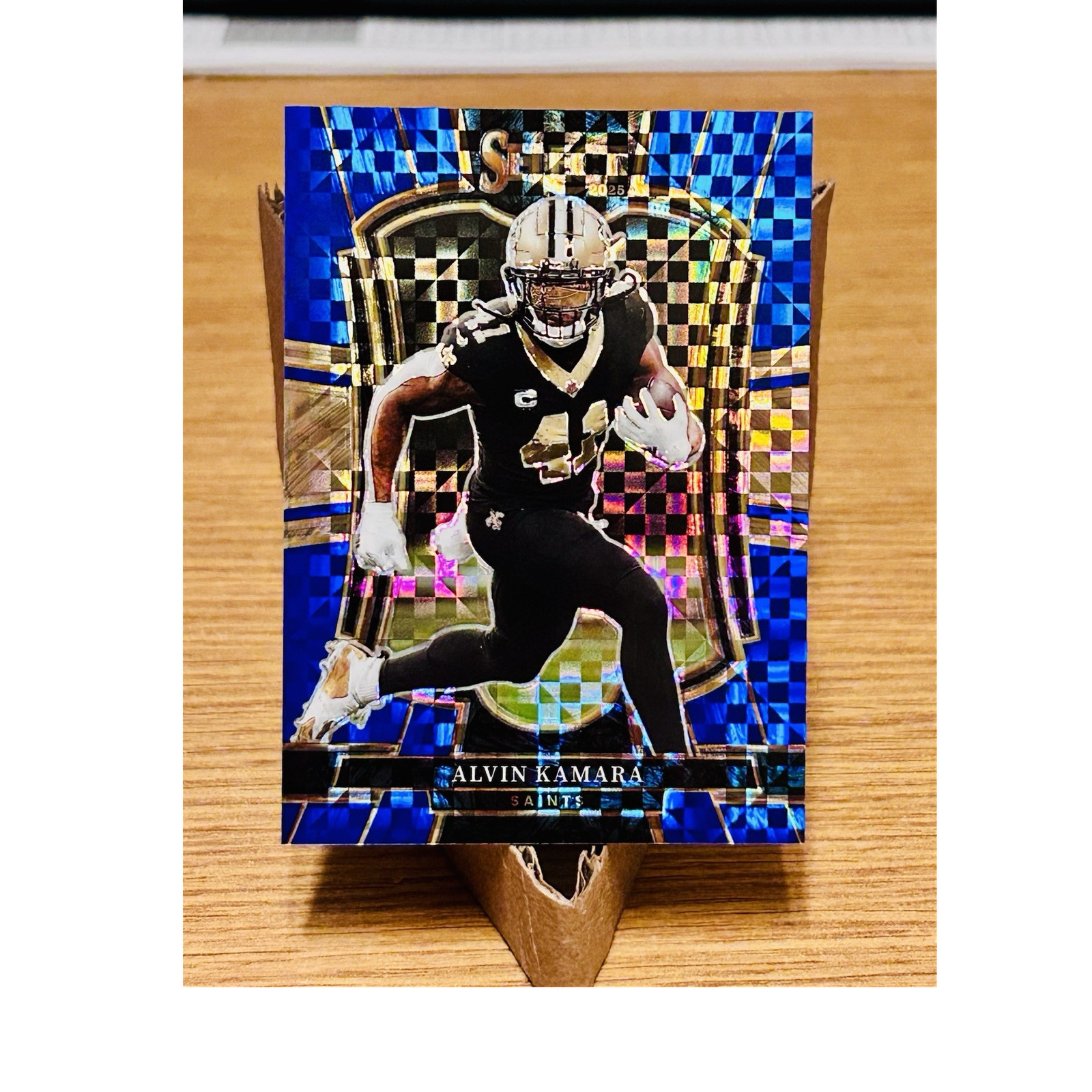 2025 Panini Select Premier Level Alvin Kamara #140 Blue Prizm /175 Saints NFL