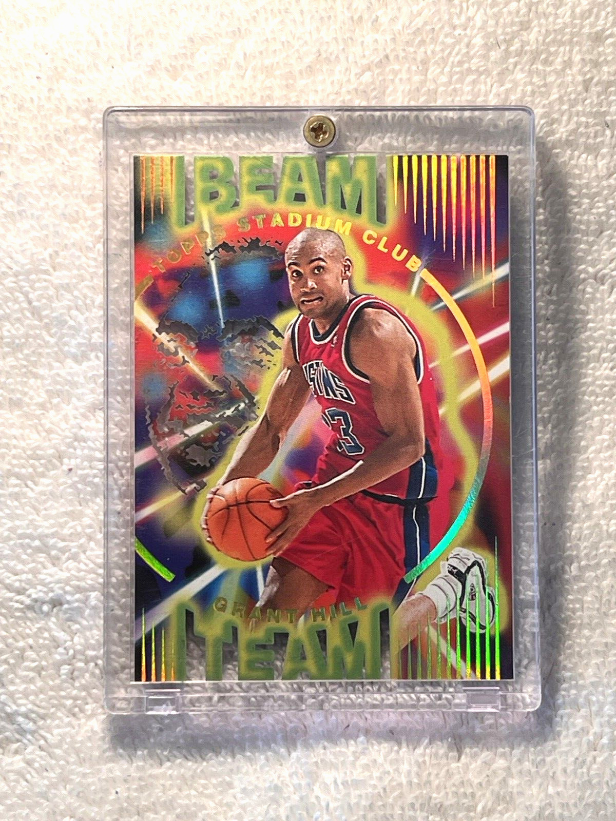 Grant Hill 1996 Topps Stadium Club Beam Team Die-Cut #B19 HOF Detroit Pistons