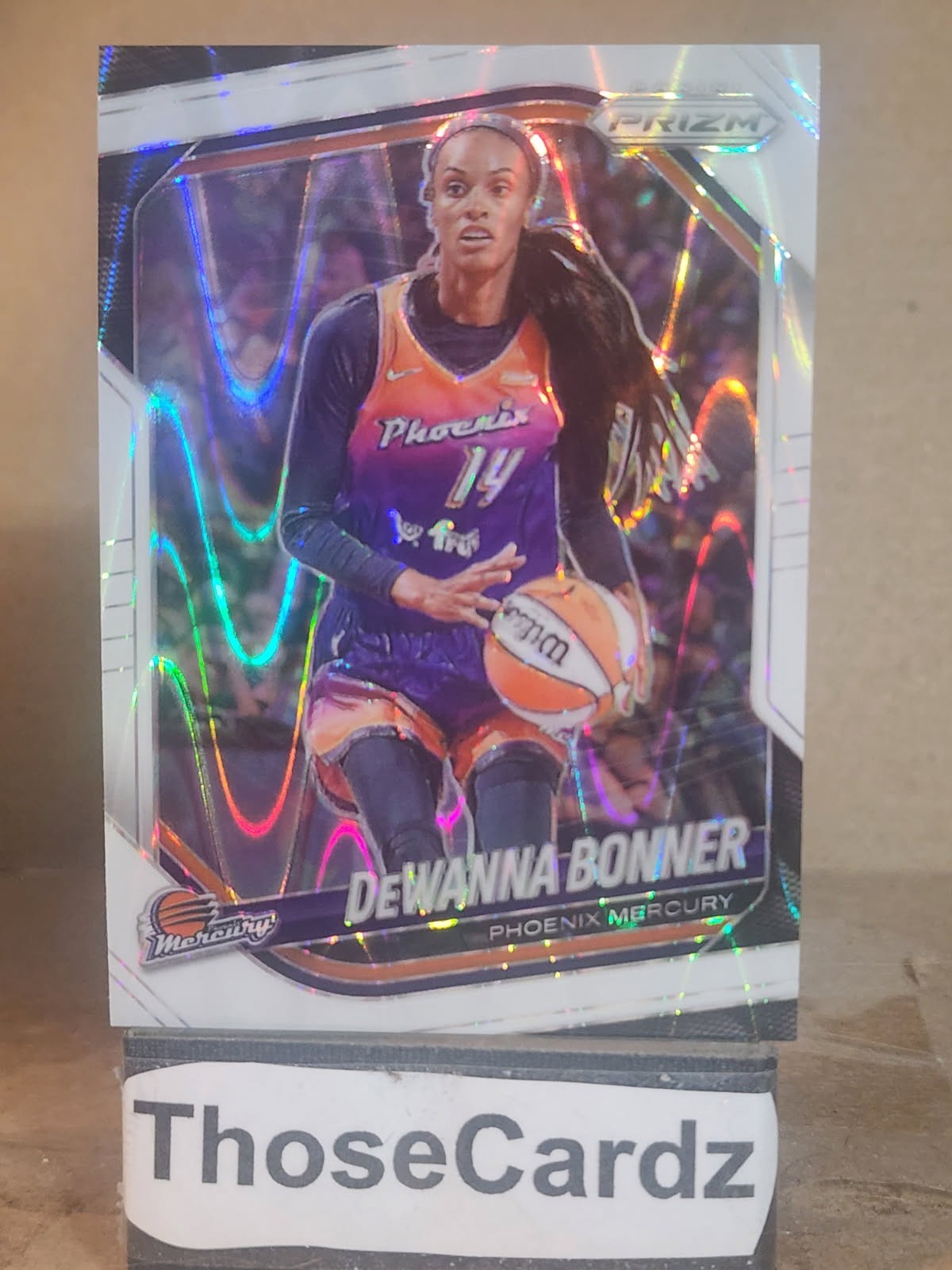 2025 Panini Prizm WNBA White Seismic Prizm #32 DeWanna Bonner