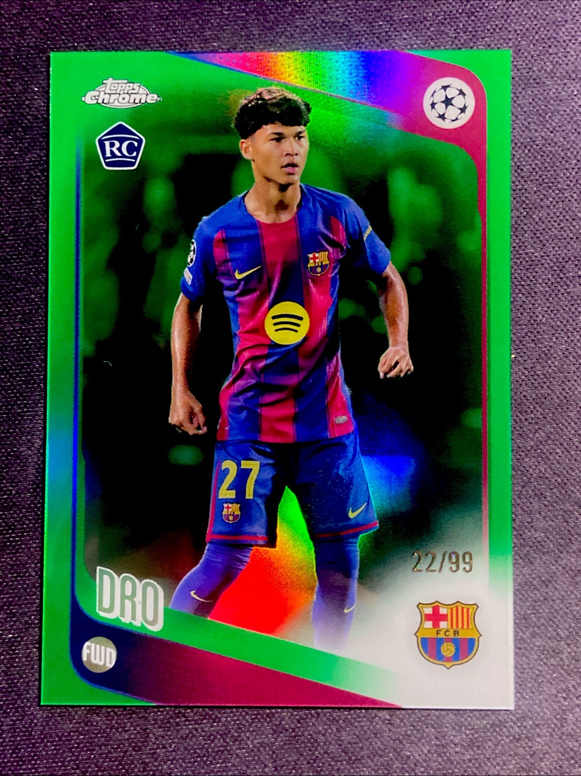 2025-26 TOPPS CHROME UEFA #111 DRO RC GREEN REFRACTOR #d 22/99 ROOKIE