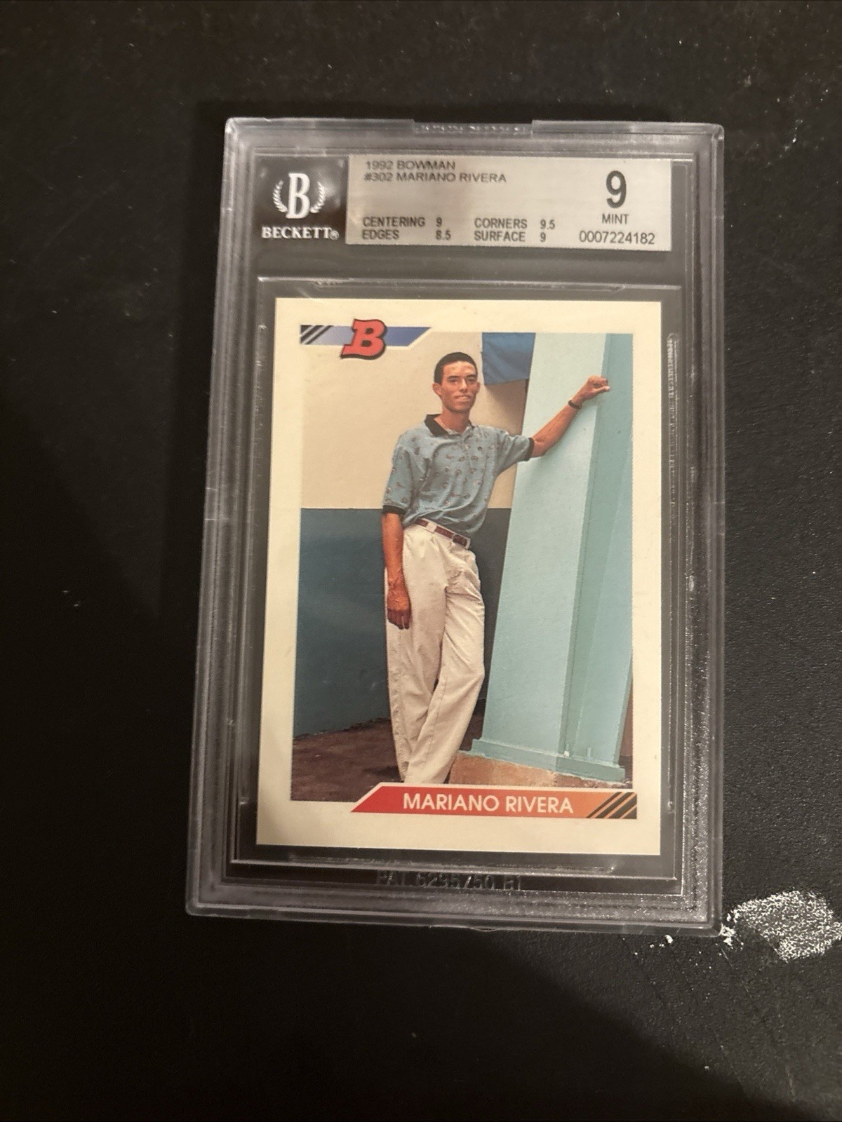 1992 Bowman #302 Mariano Rivera RC BGS 9 MINT – NY Yankees HOFer GOAT