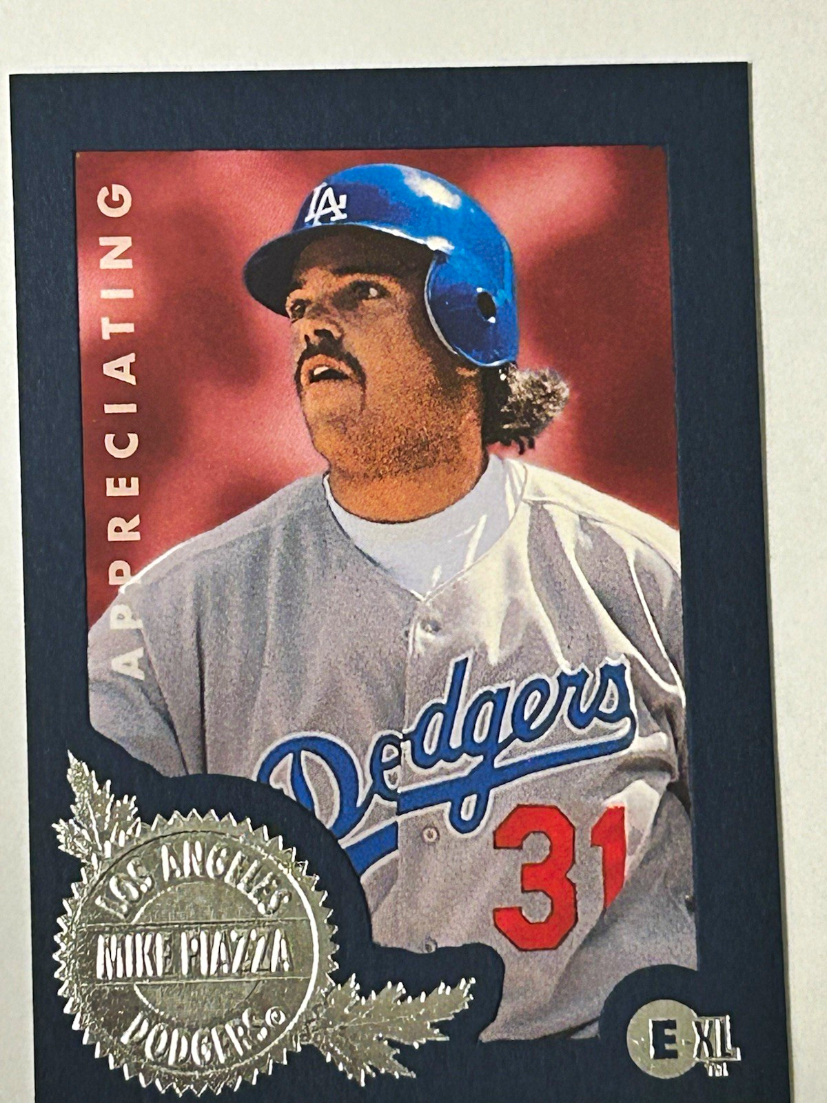 Fleer/SkyBox 1996 E-Motion XL Mike Piazza Los Angeles Dodgers Rookie #215