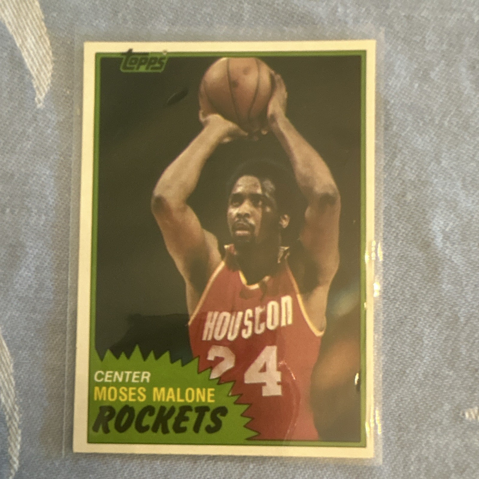 Topps 1980-81 Moses Malone Houston Rockets Basketball Card #14 Base Set