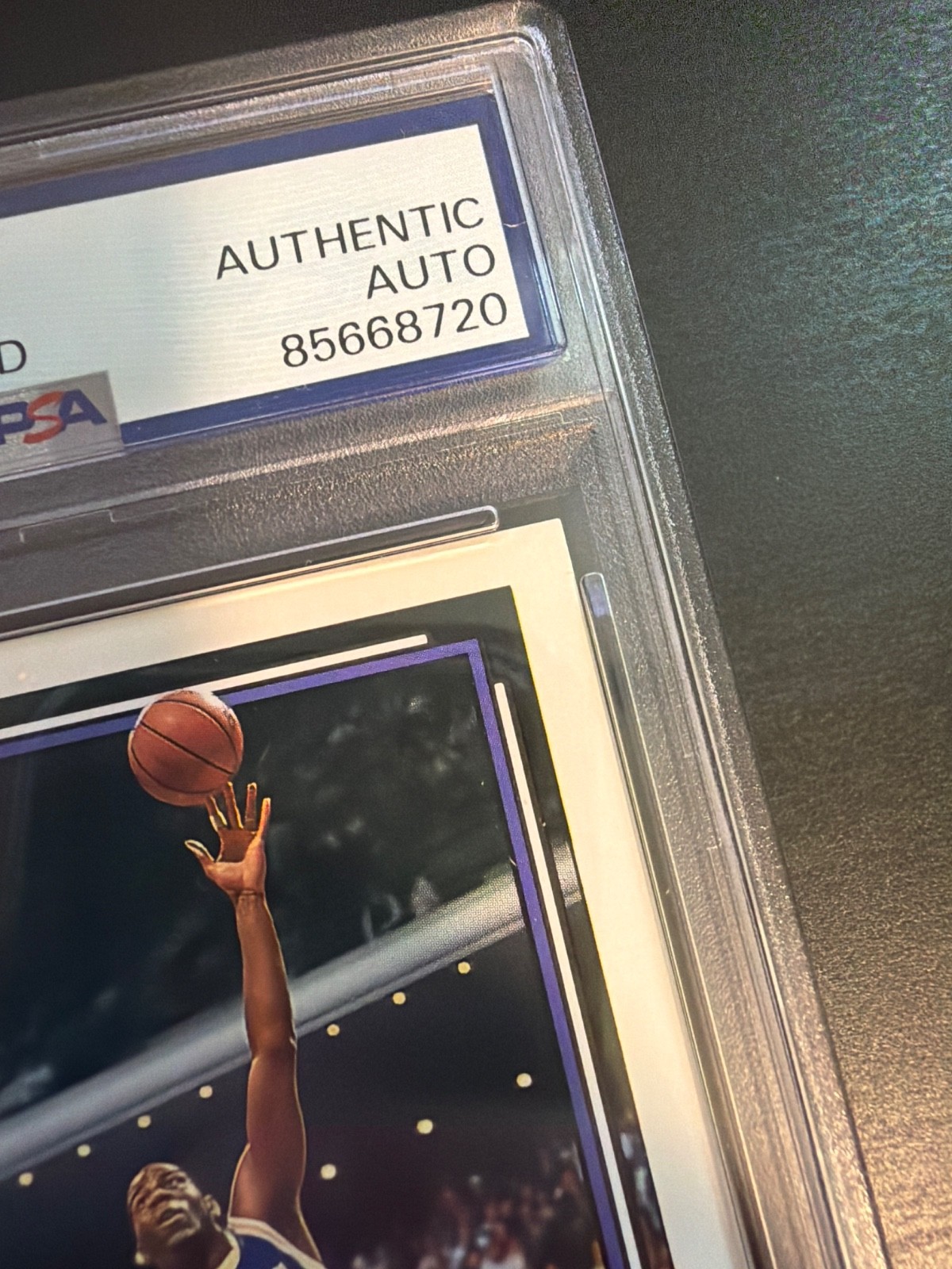 1992 Topps Magic Johnson #54 on Card Auto PSA Authentic