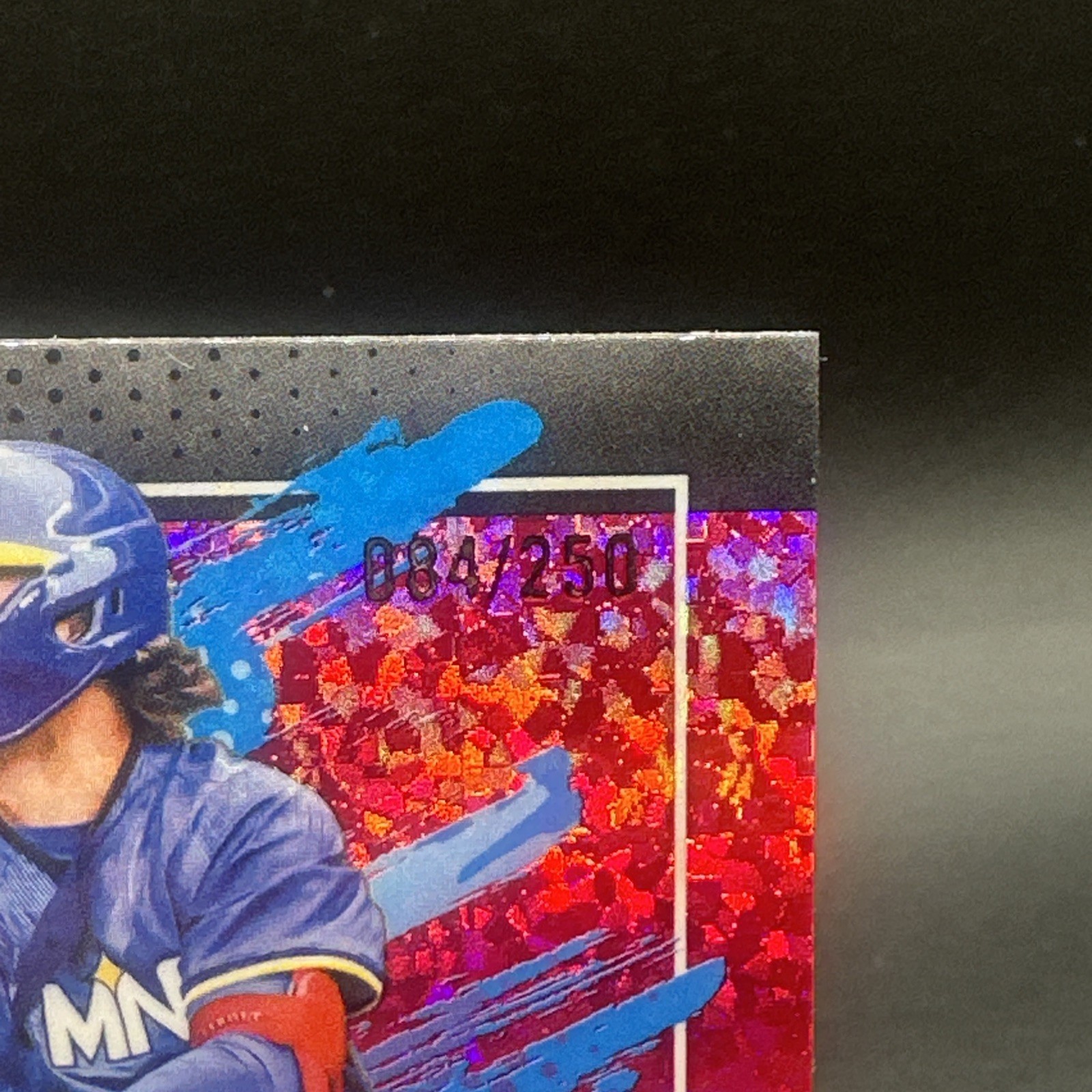 2026 Topps Finest Baseball Luke Keaschall #131 Uncommon Pink Mini Diamond /250