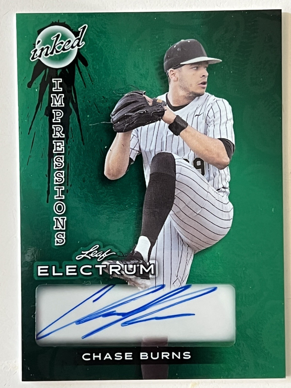 Chase Burns RC Auto 13/15 Emerald Refractor Cincinnati Reds Rookie of YEAR