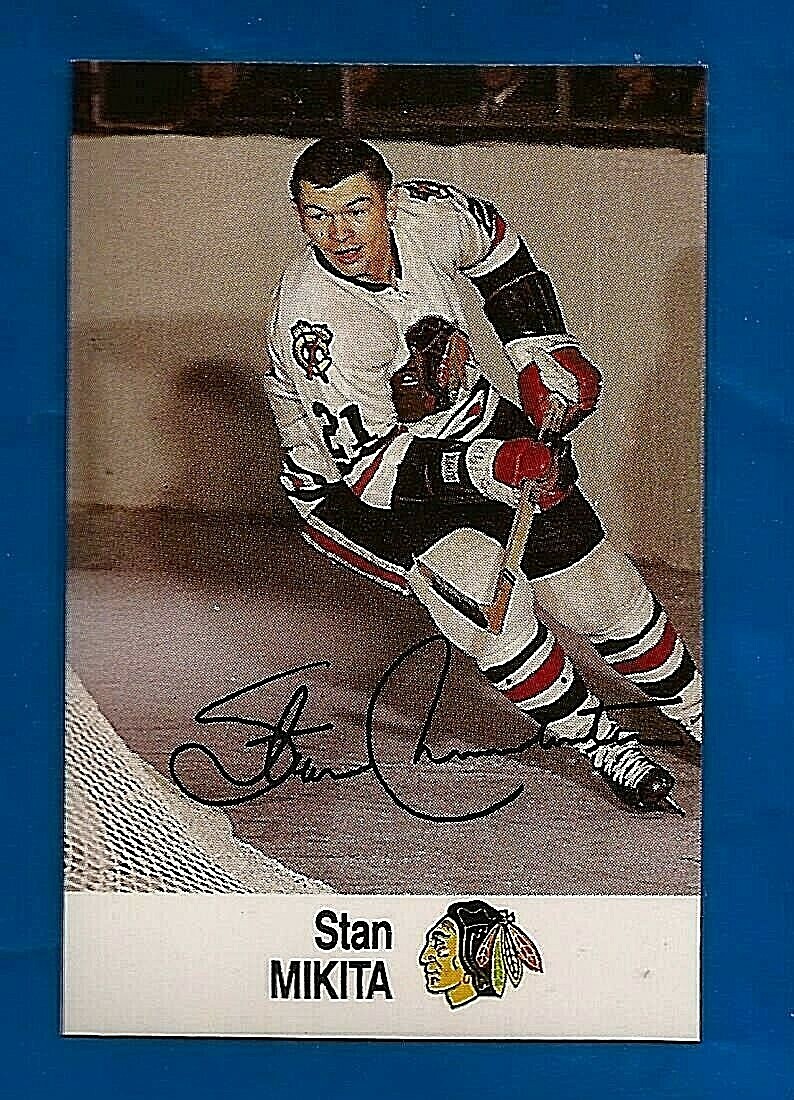 ESSO Oil Co. HOCKEY CARD STAN MIKITA CHICAGO BLACK HAWKS NM MINT