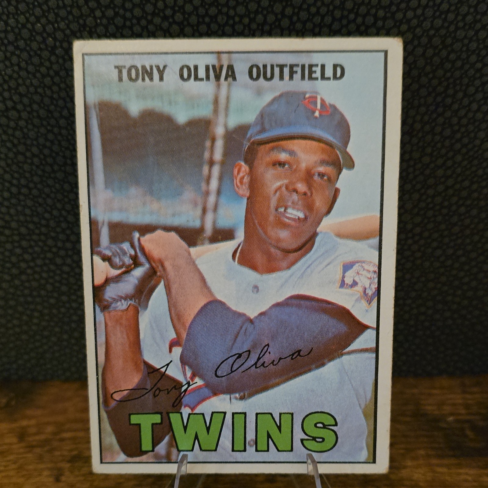 Vintage Topps 1967 Tony Oliva Minnesota Twins #50 Baseball Card