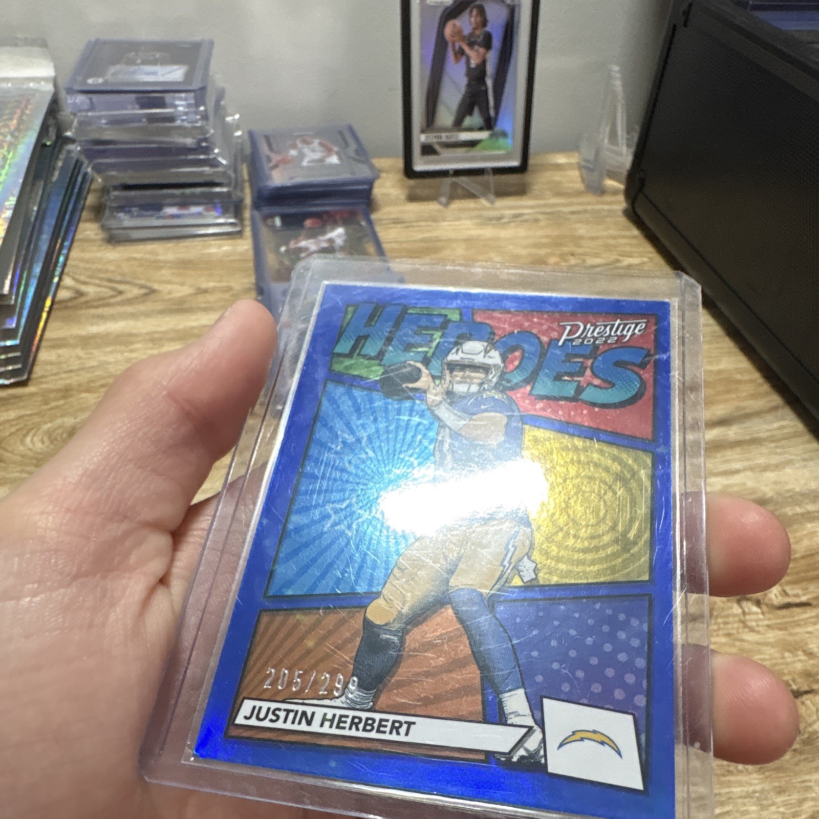Panini 2022 Heroes Justin Herbert Chargers #H-3 color match SP 🔥Blue /299