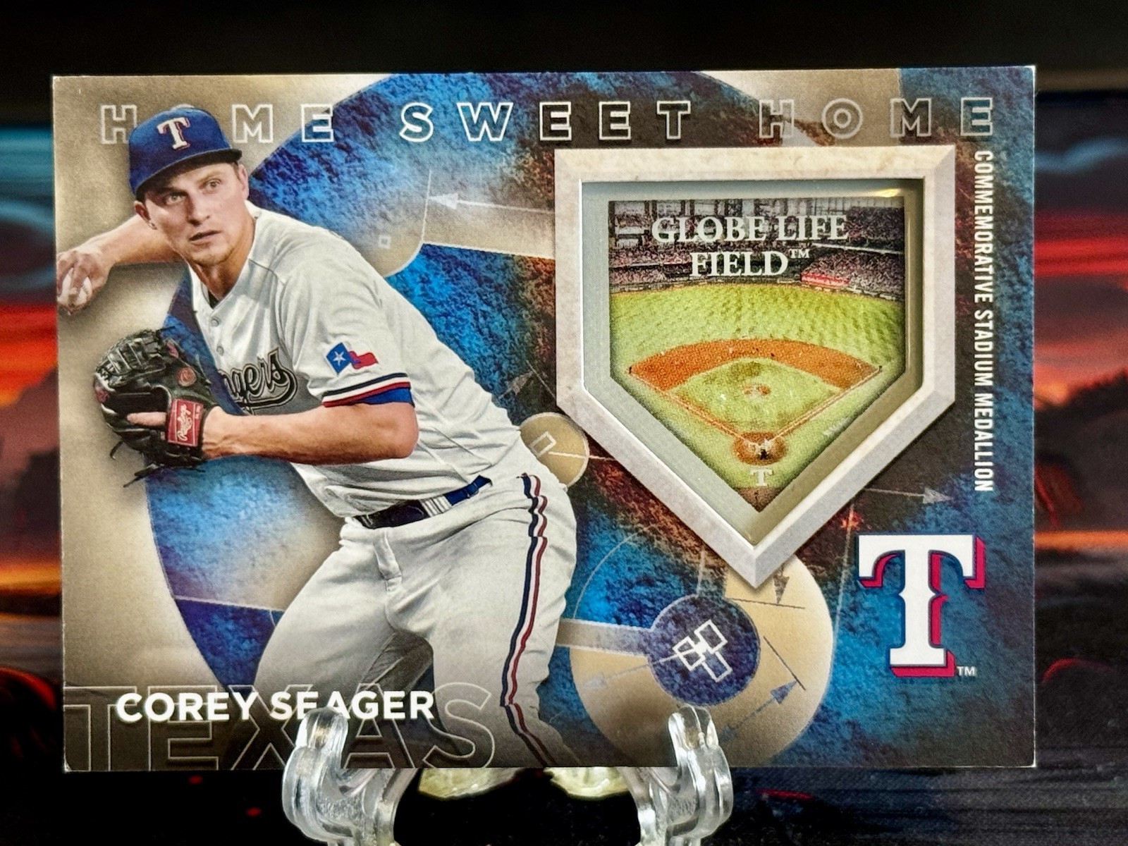 2024 Topps Home Sweet Home Stadium Medallions Gold #HSHCS Corey Seager /75