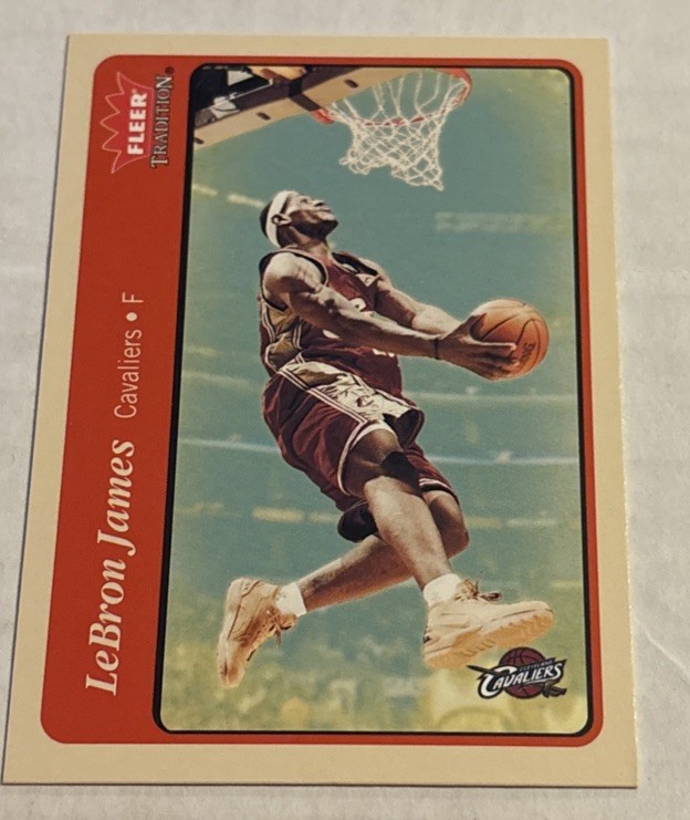 2004-05 Fleer Tradition – LeBron James #140- CLEVELAND CAVS 🔥🔥