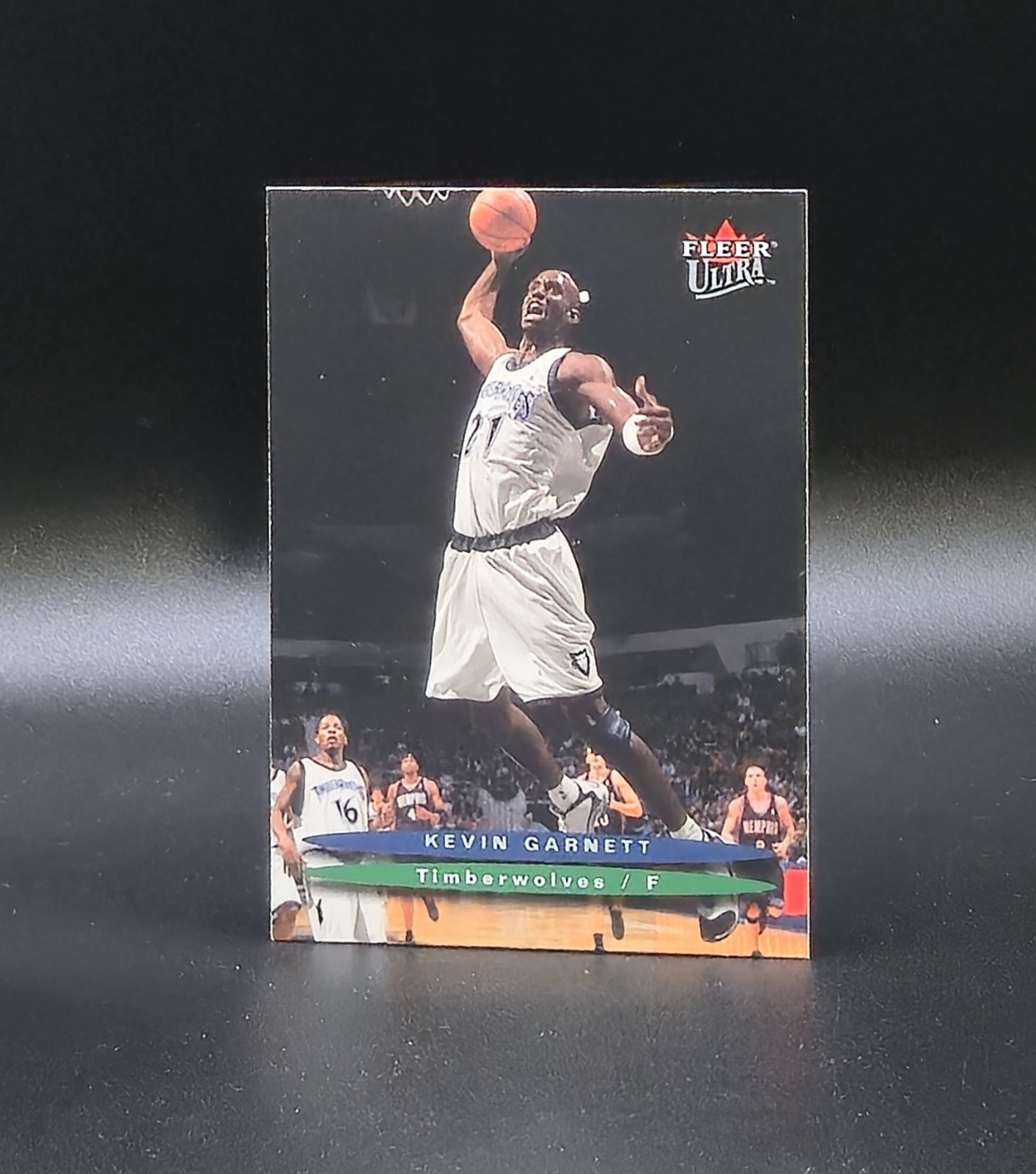 2003-04 Fleer Ultra KEVIN GARNETT Card #52 Minnesota Timberwolves
