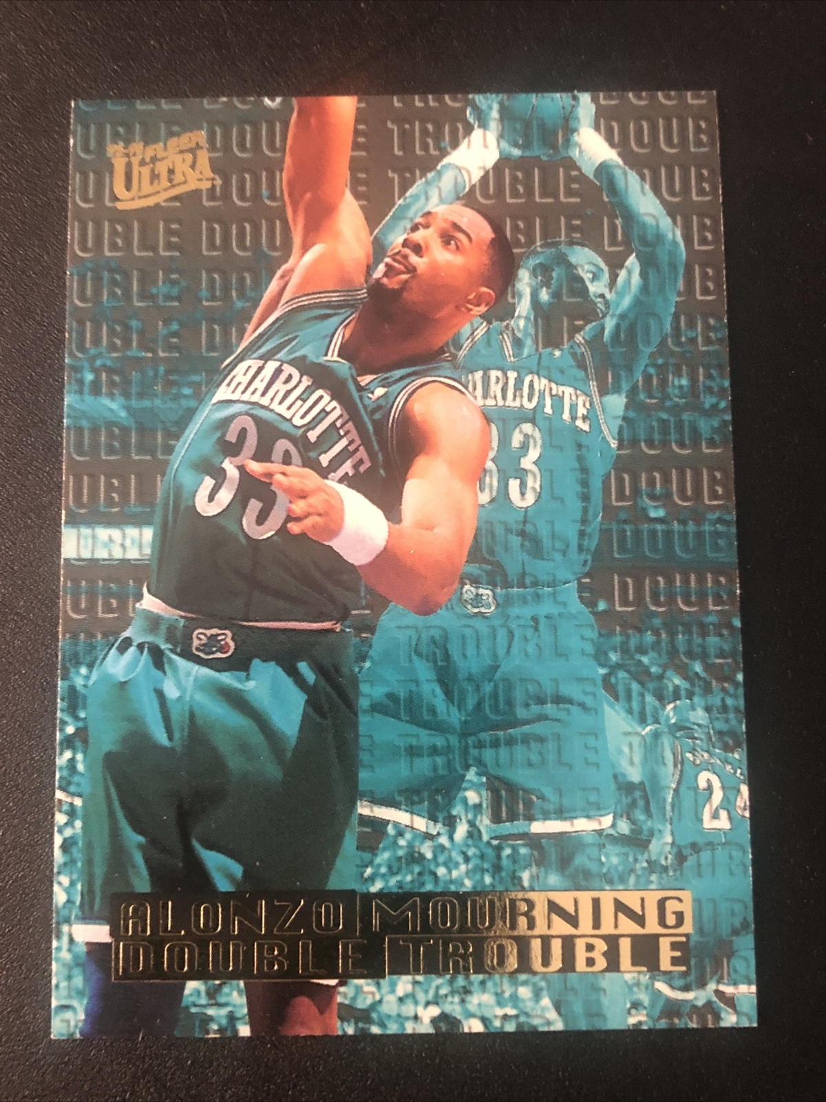 1993-94 Fleer Ultra Double Trouble Alonzo Mourning #4