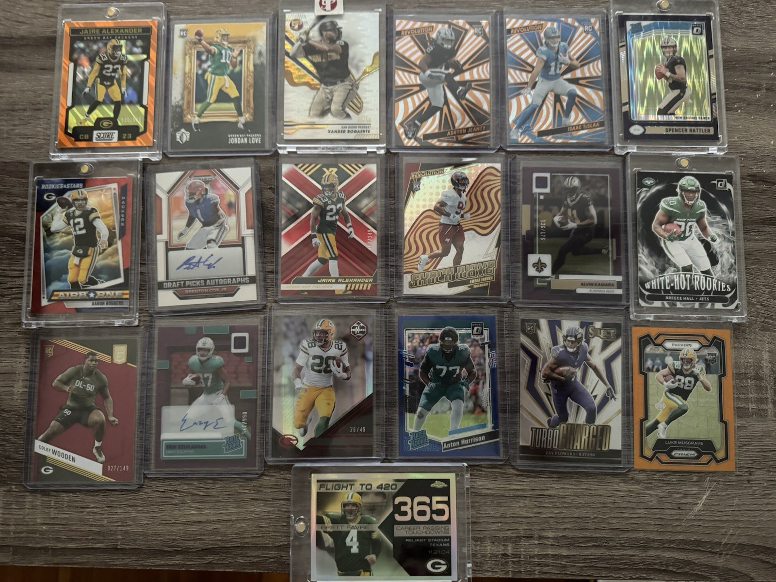 19 Assorted Sports Cards Autos, Numbered, Rookies