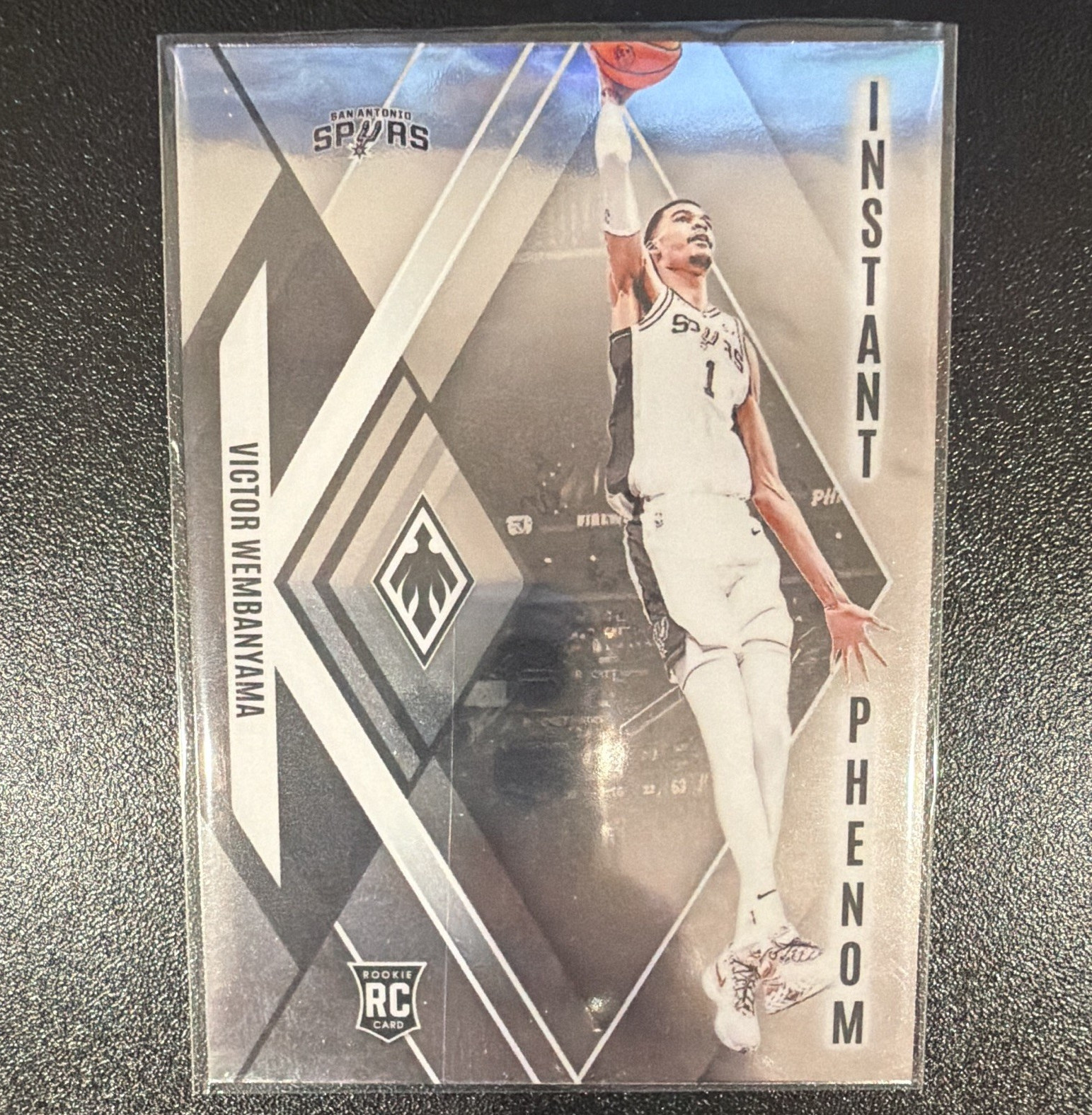 Panini Phoenix 2023-24 Victor Wembanyama Instant Phenom #13 RC Spurs