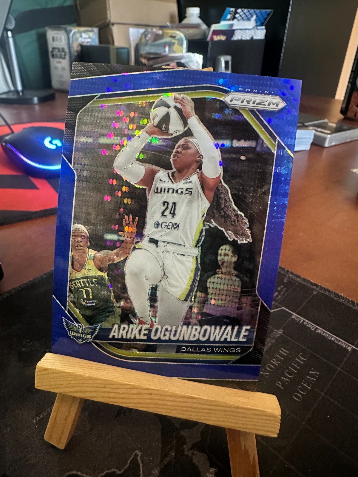 2025 WNBA Prizm – Logo – Pandora – Pulsar – Green – Silver – Ice – White Seismic