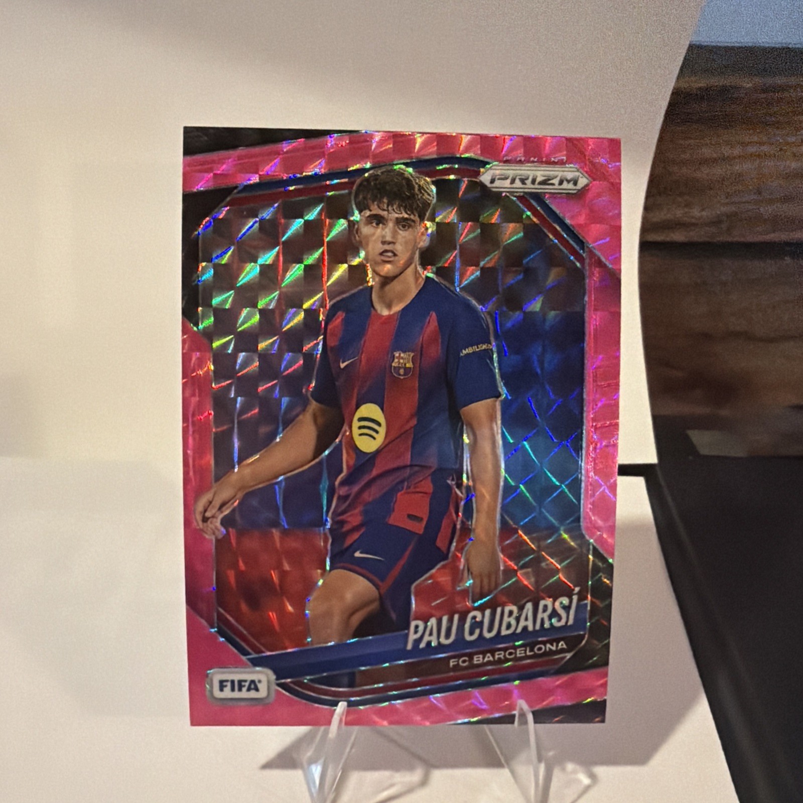 2025-26 Panini Prizm FIFA Pau Cubarsi pink mosaic Barcelona Team Color Match