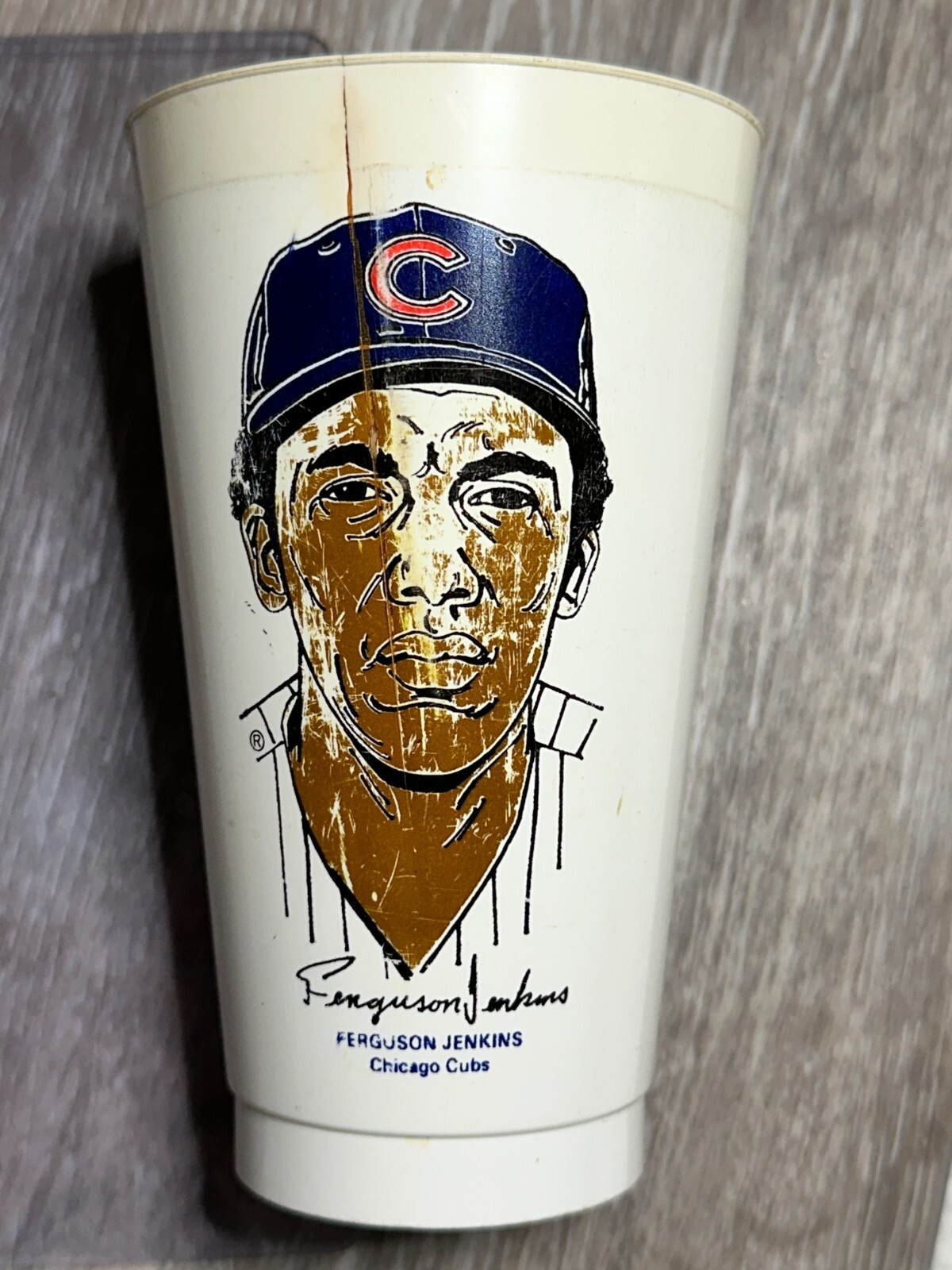 1970’s Slurpee 7-11 Plastic White Cup MLB Baseball Condition Varies See Photos