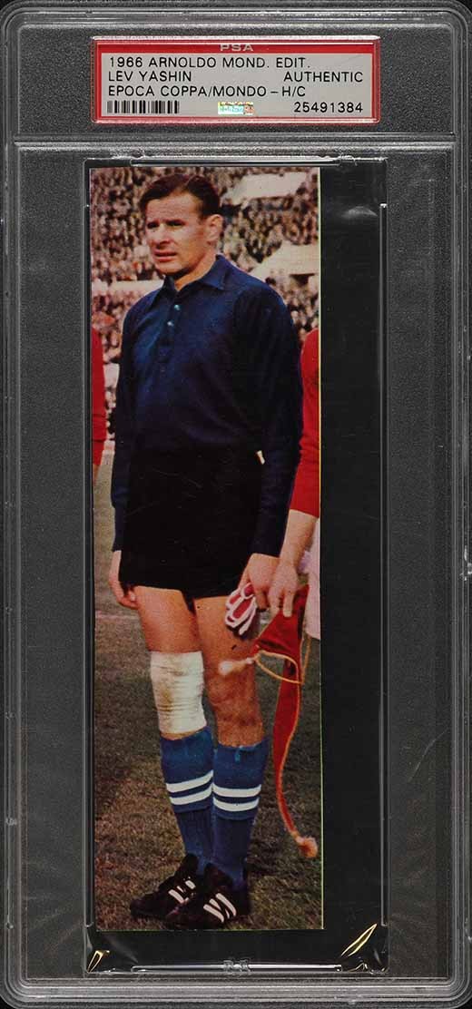 1966 Arnoldo Mondadori Editore Epoca Coppa Del Mondo Lev Yashin PSA AUTH pop 2