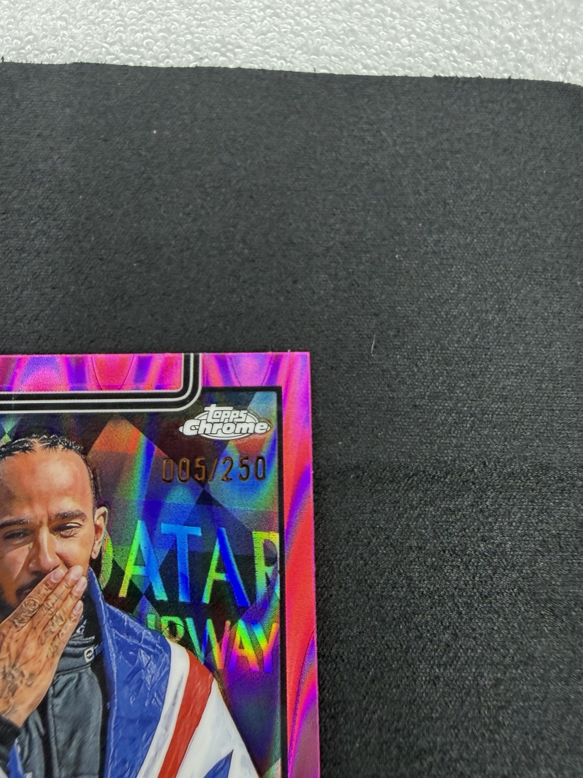 2025 Topps Chrome Formula 1 #133 Lewis Hamilton Pink RayWave Refractor #/250