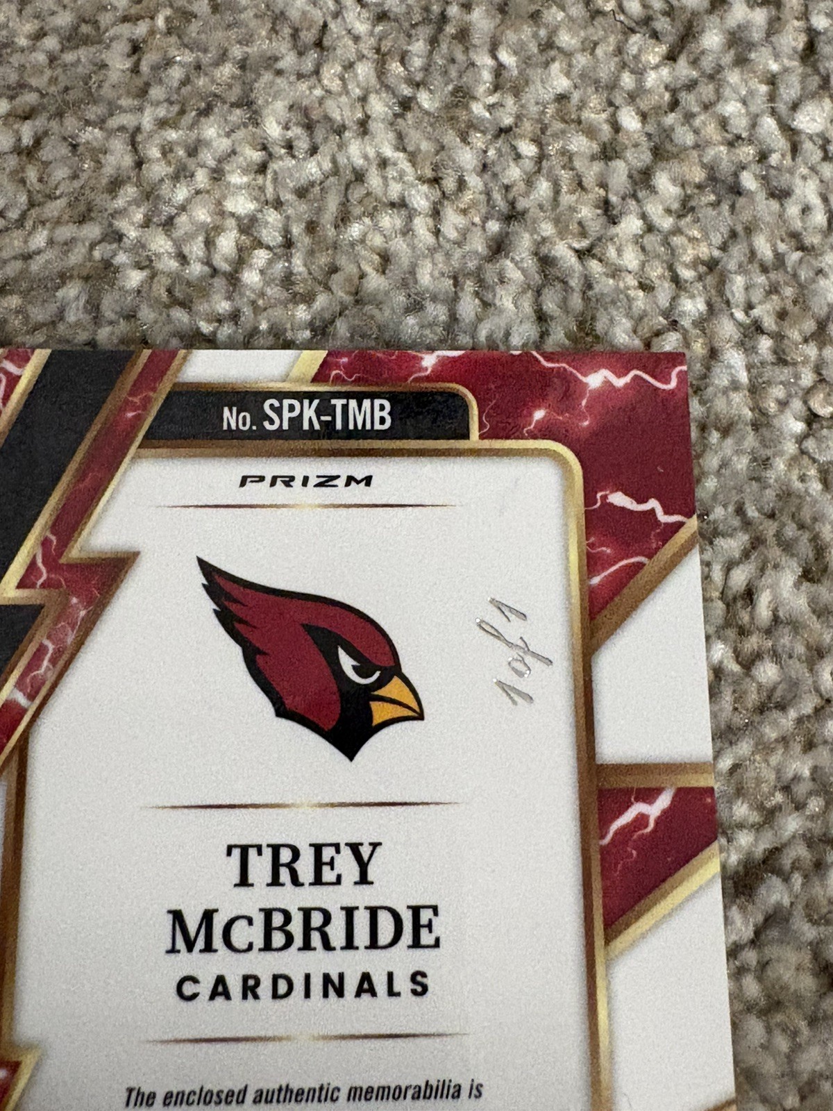 1/1💥RARE 2025 Panini Select Football Trey McBride Sparks Black NFL Shield Patch