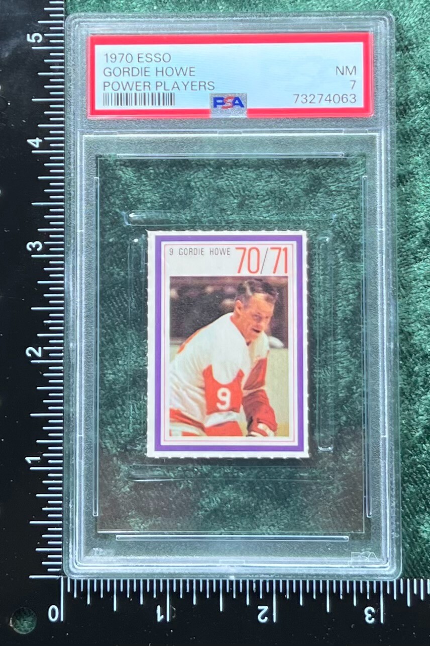 Gordie Howe 1970-71 Esso Power Players Stamp, PSA NM 7, Detroit Red Wings, HOF