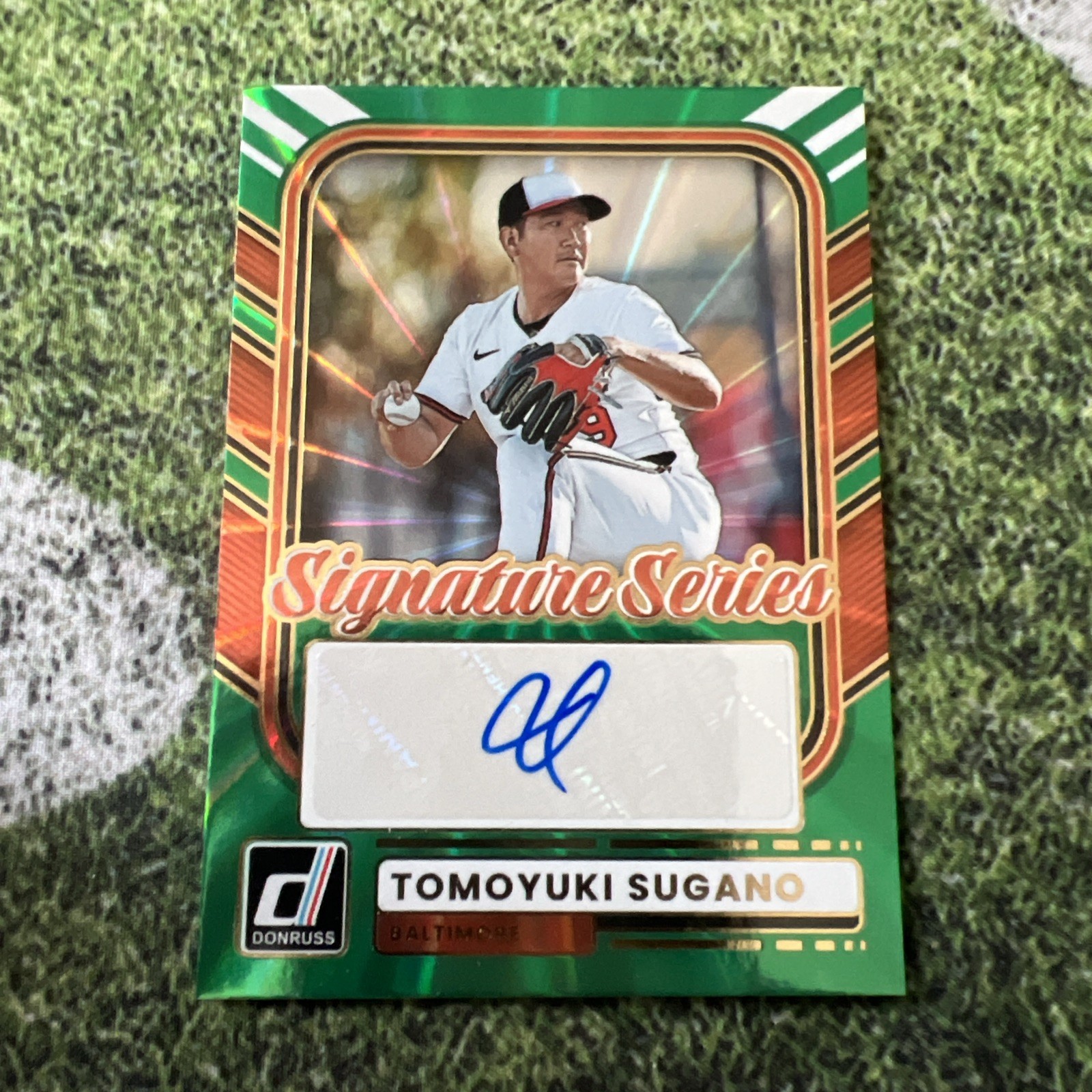 Panini Donruss 2026 Tomoyuki Sugano Auto SS-TS Signature Series green
