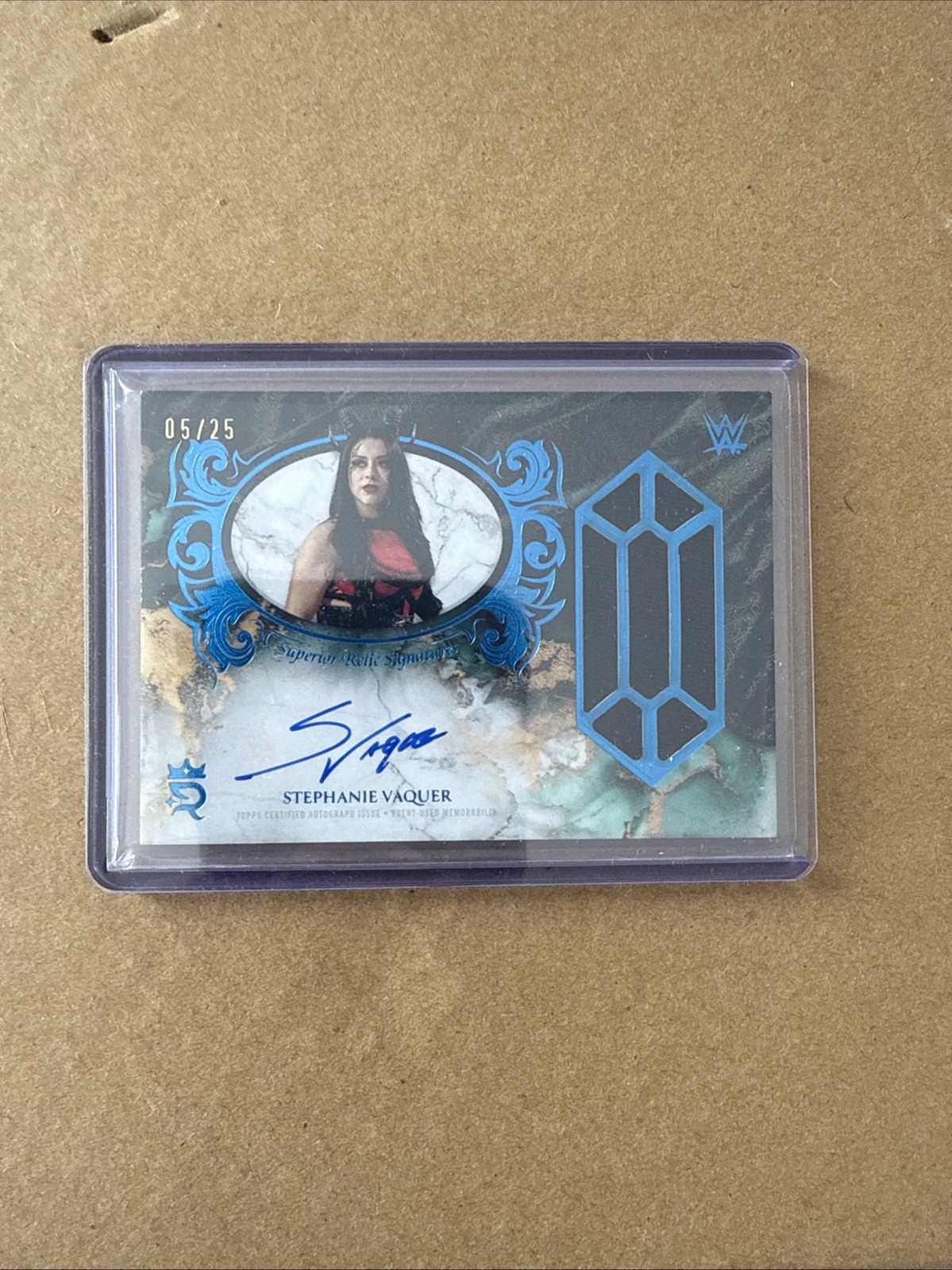 Stephanie Vaquer 2025 Topps Royalty WWE Blue Superior Patch Signatures Auto 5/25